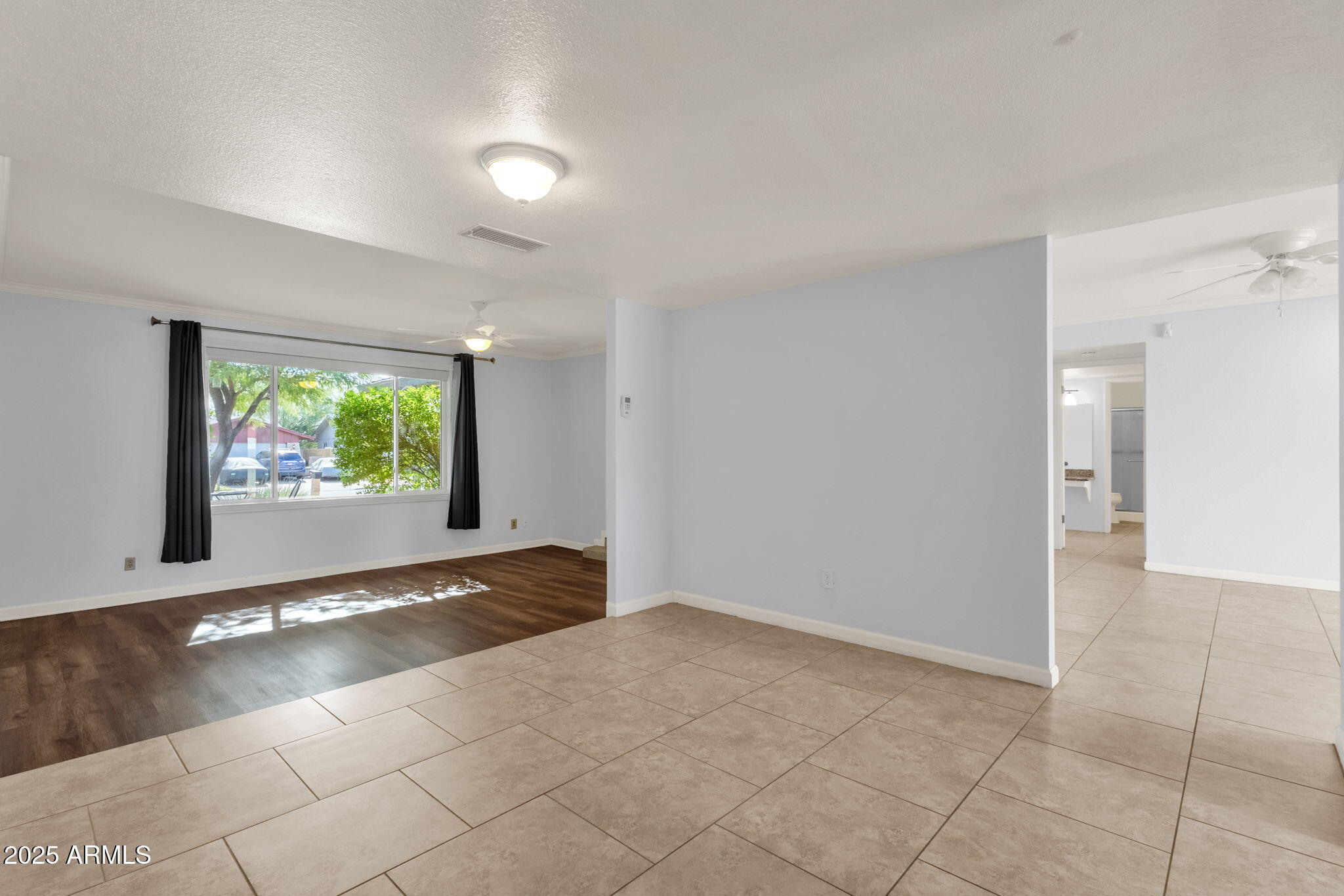 1704 E BELL DE MAR Drive