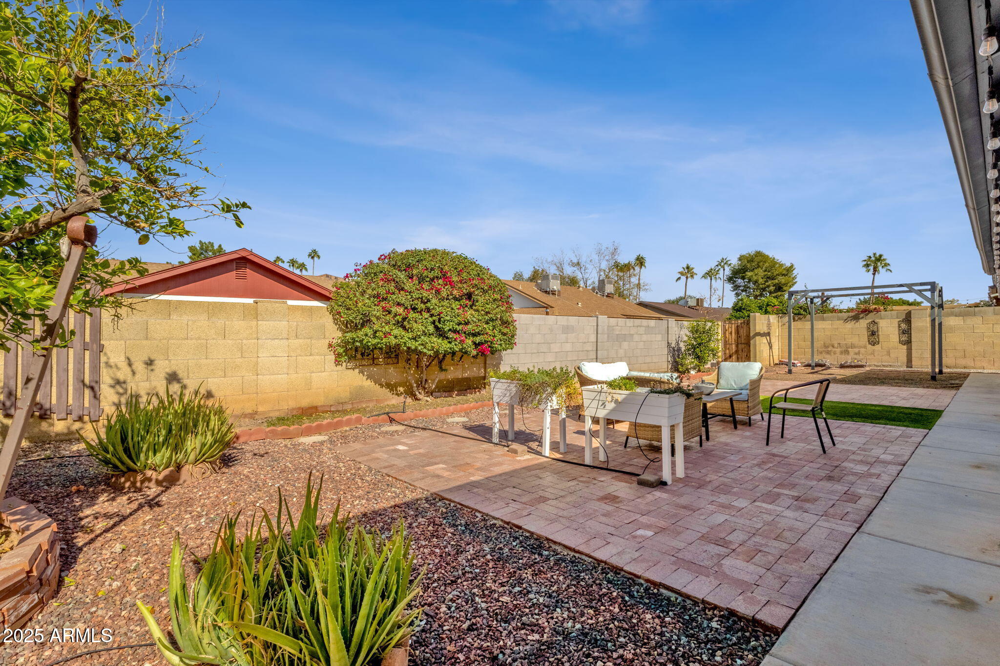 1704 E BELL DE MAR Drive