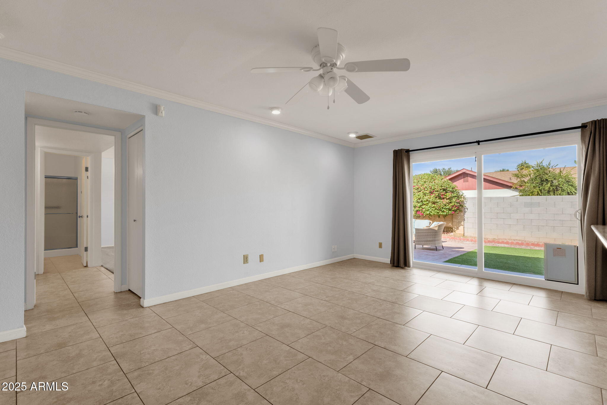 1704 E BELL DE MAR Drive