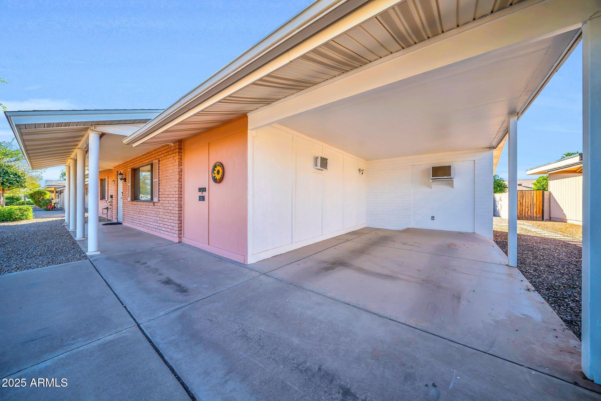 10517 W CUMBERLAND Drive