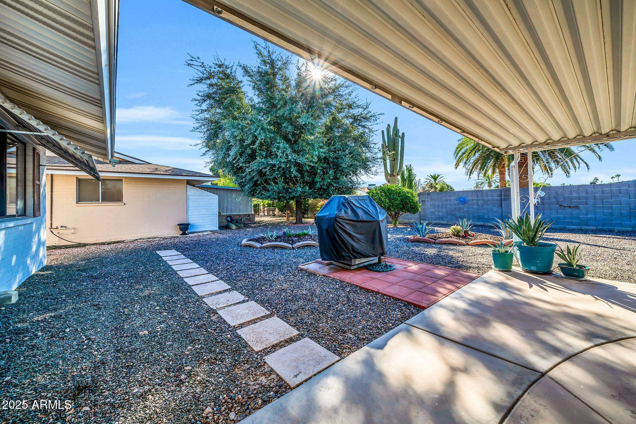 10517 W CUMBERLAND Drive