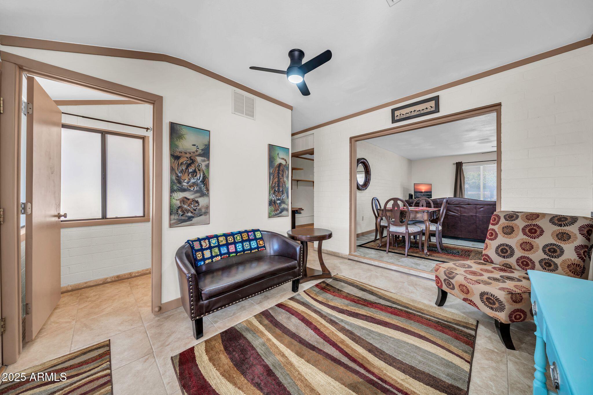 10517 W CUMBERLAND Drive