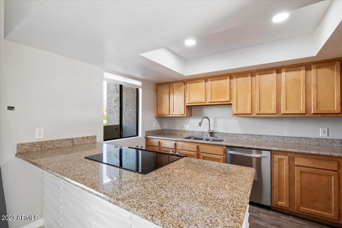 2524 S EL PARADISO 50