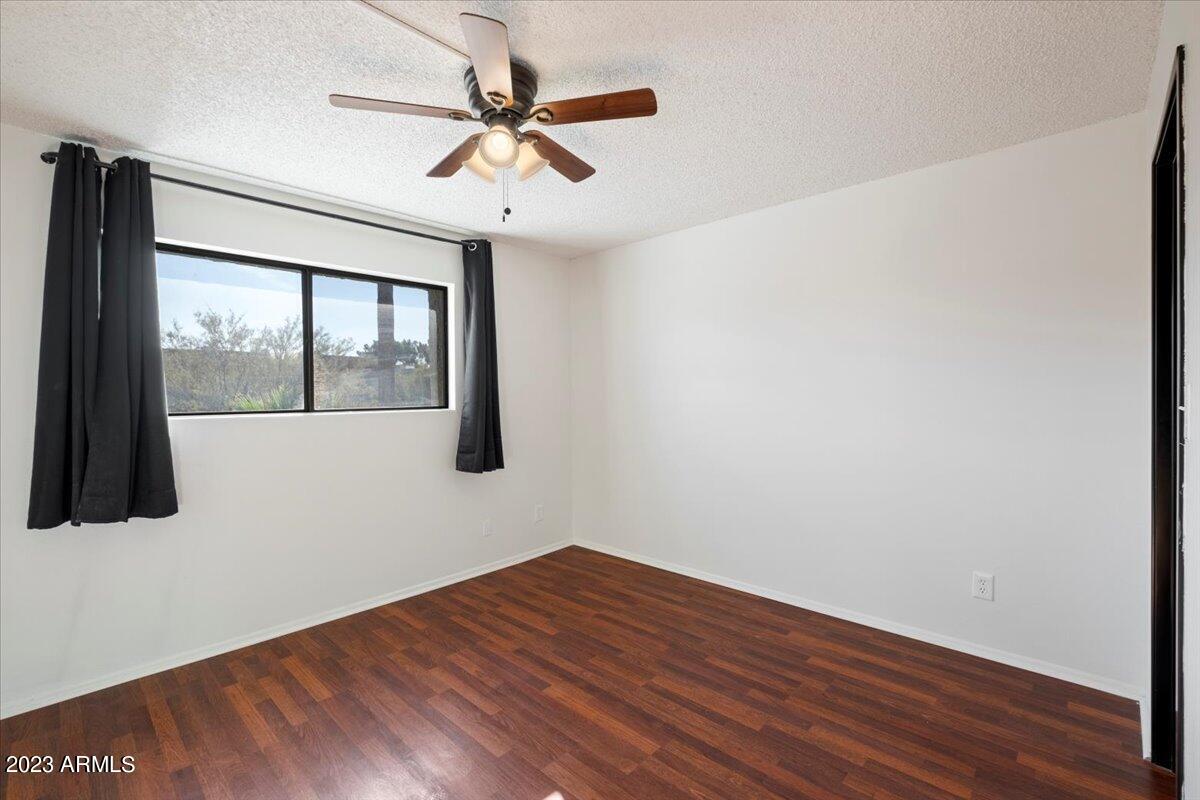 2524 S EL PARADISO 50