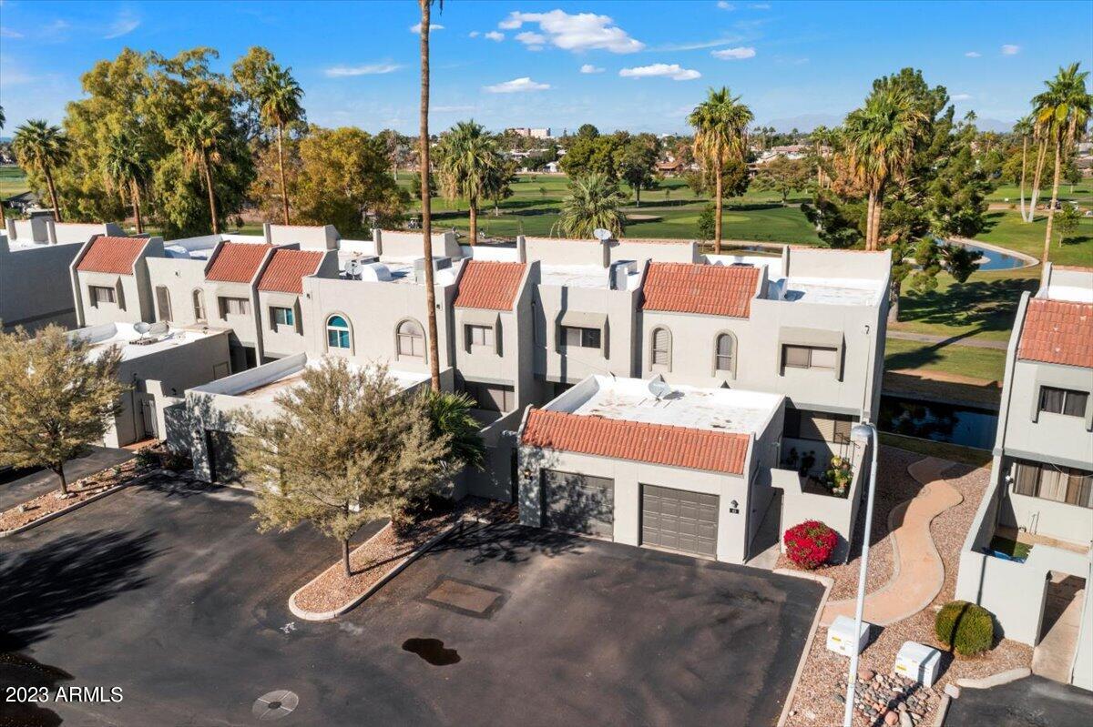 2524 S EL PARADISO 50