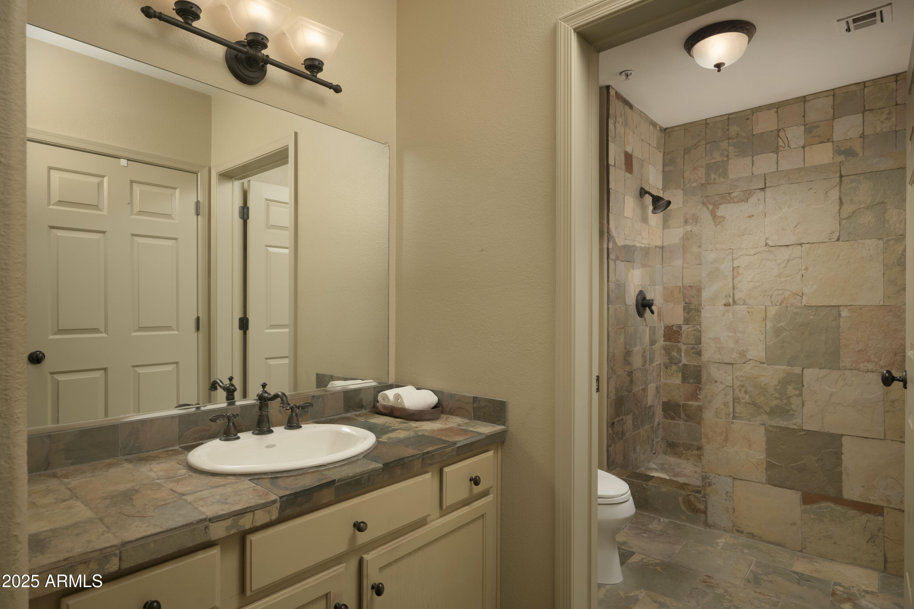 7575 E INDIAN BEND Road 1118