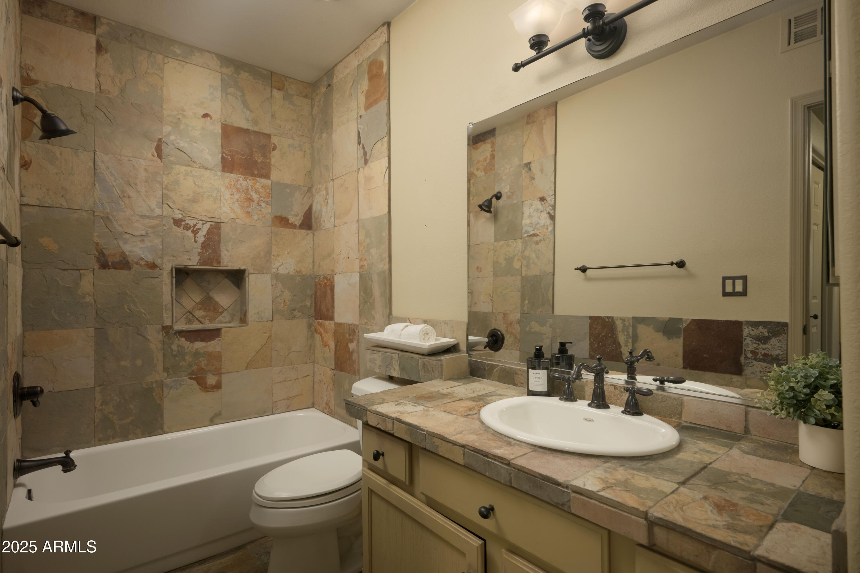 7575 E INDIAN BEND Road 1118