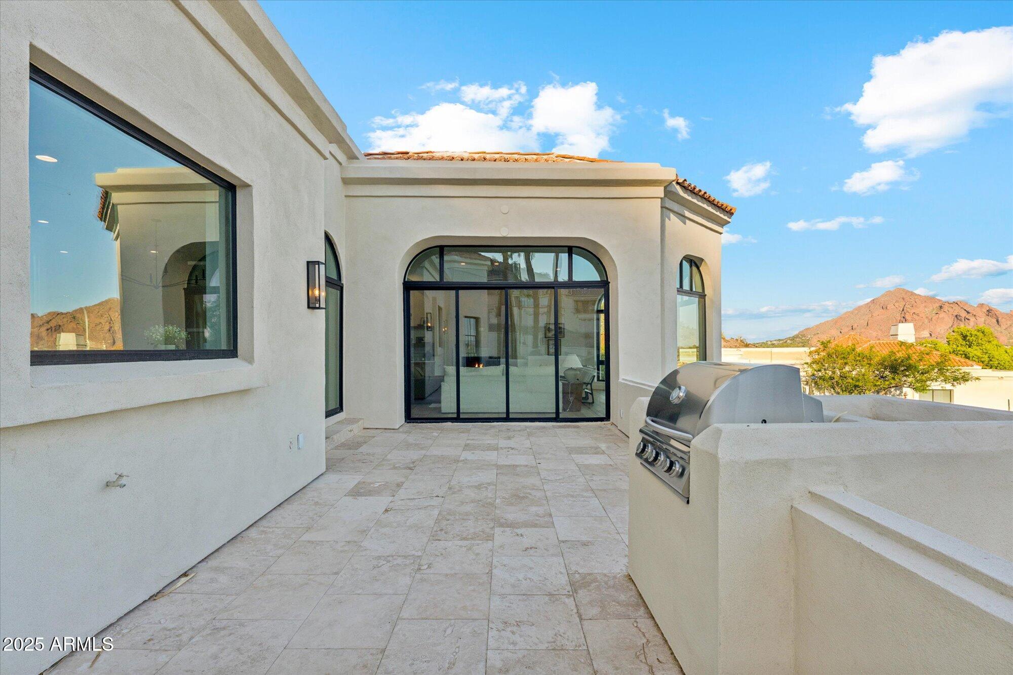 3800 E LINCOLN Drive 54