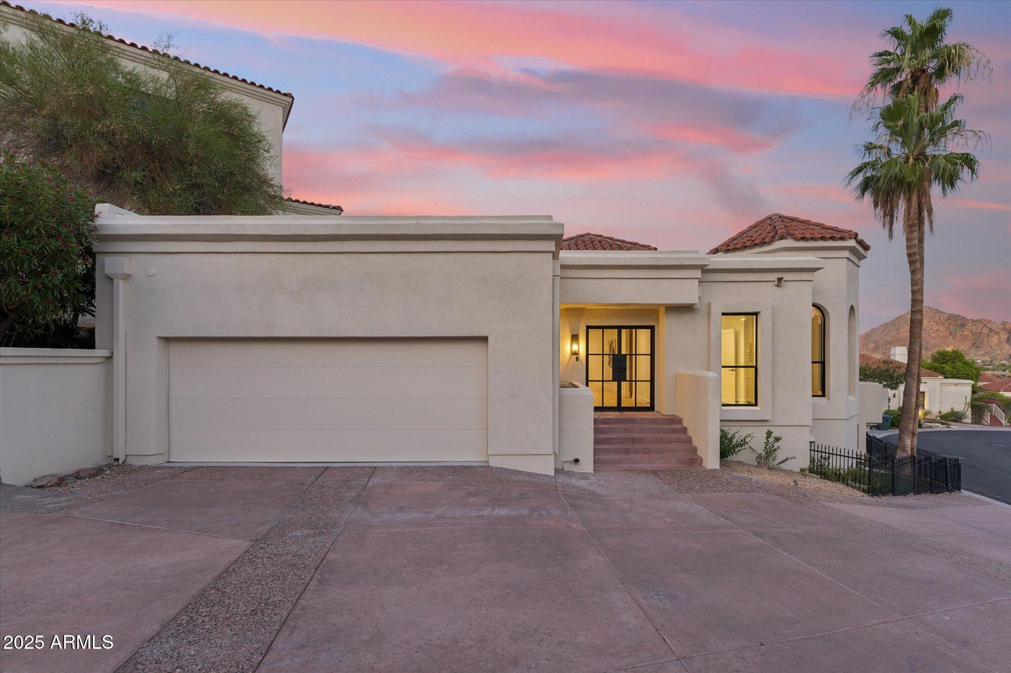 3800 E LINCOLN Drive 54