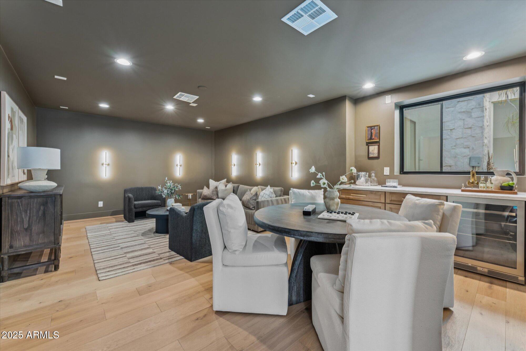 3800 E LINCOLN Drive 54