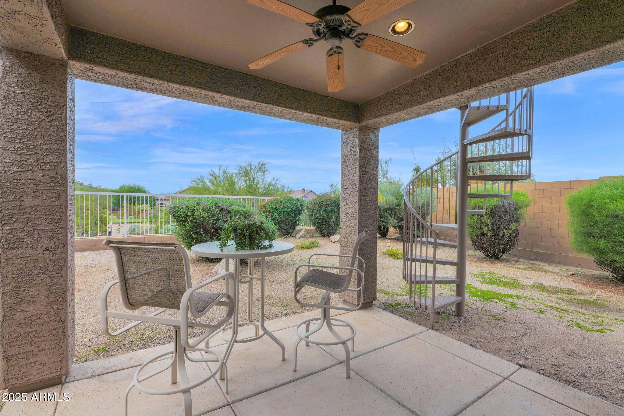 3662 N DESERT OASIS
