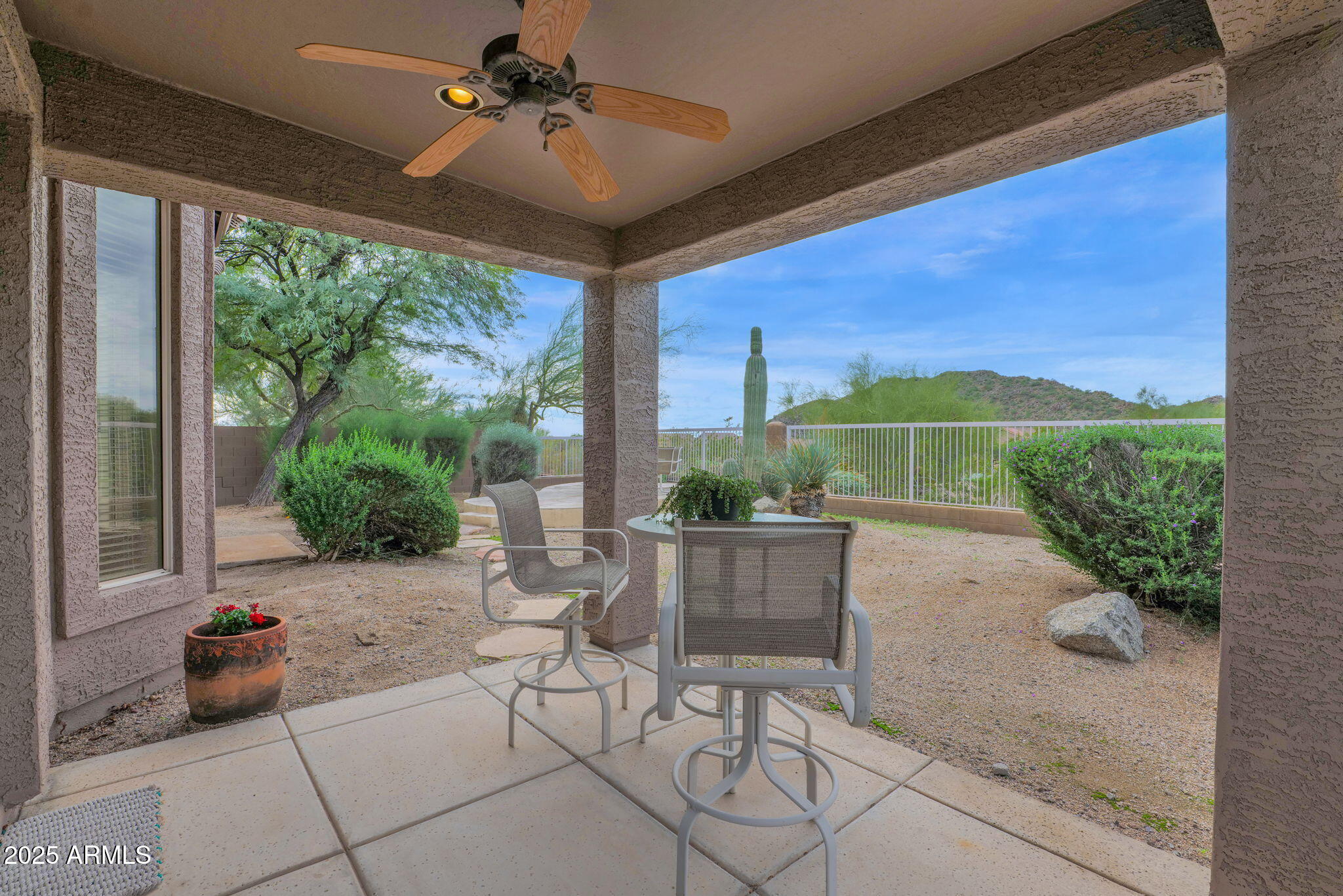 3662 N DESERT OASIS