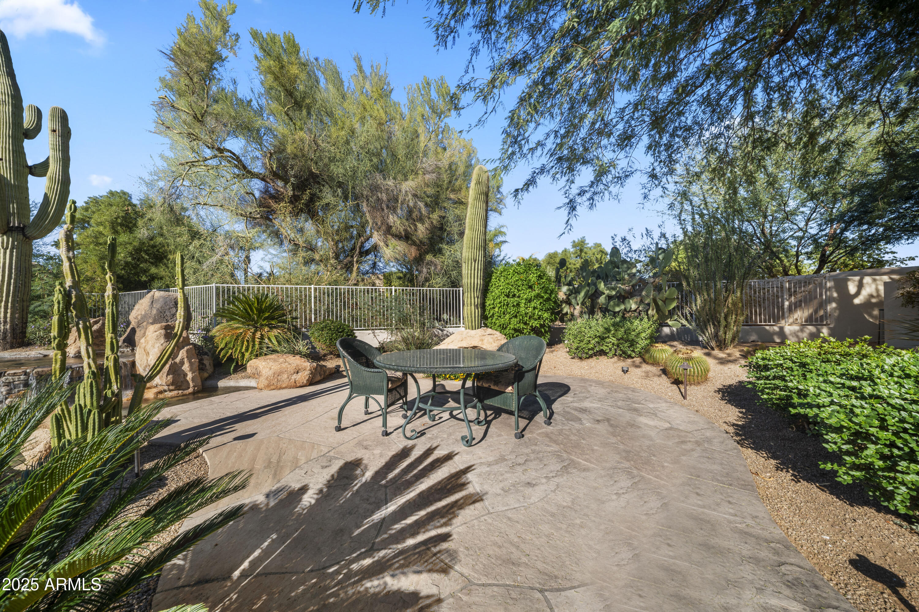 8350 E VIA DEL SOL Drive