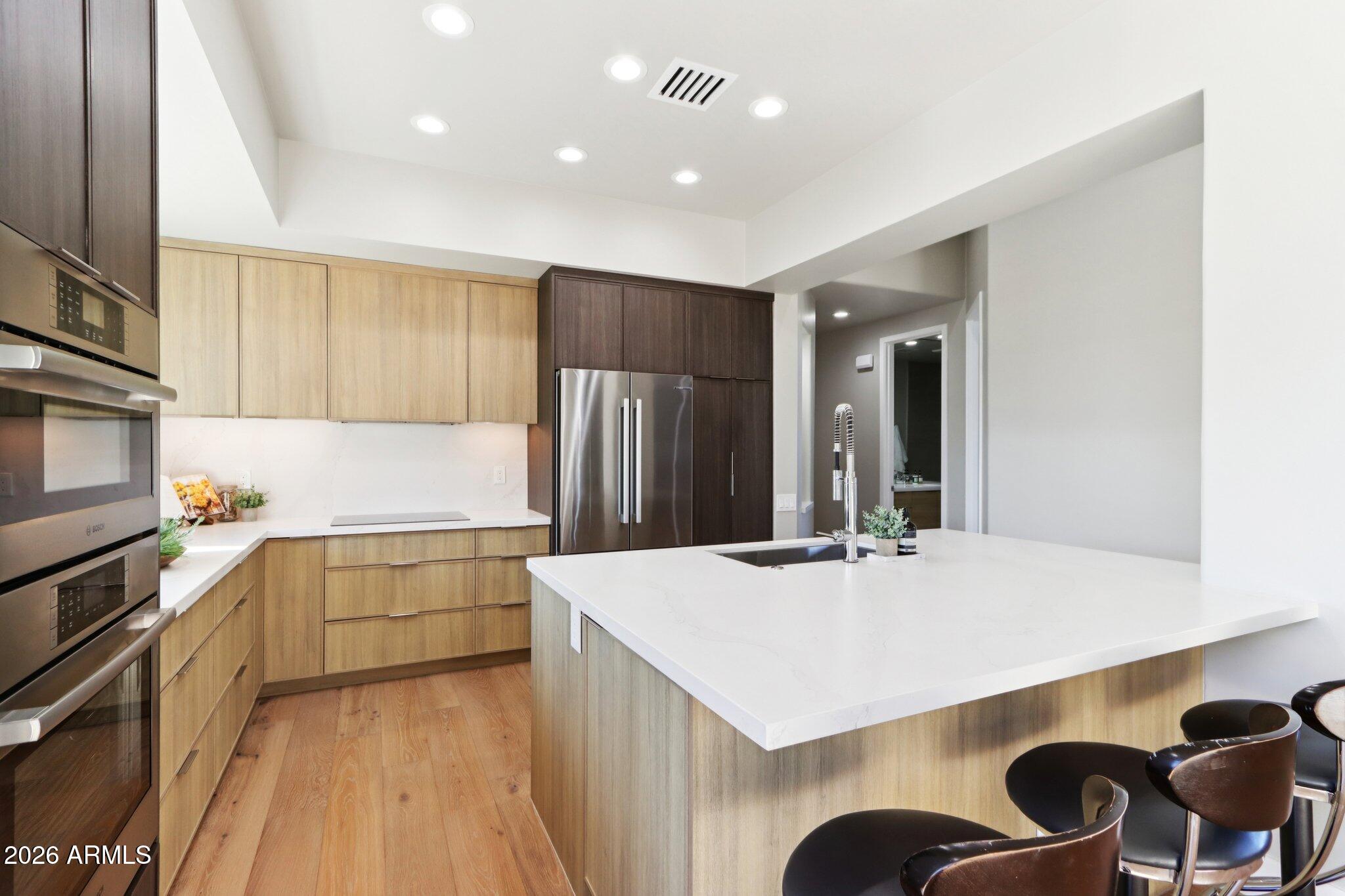 8989 N Gainey Center Drive 237