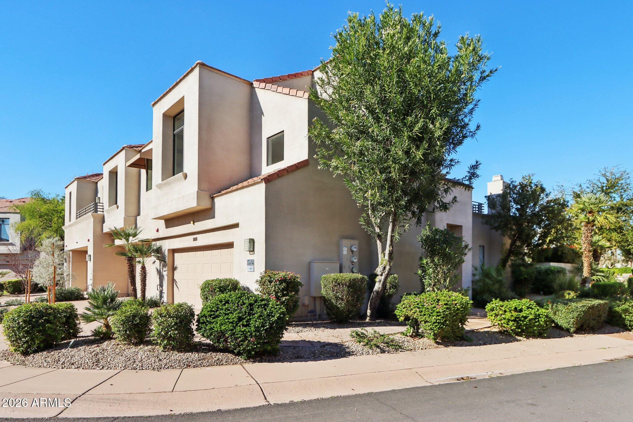 8989 N Gainey Center Drive 237
