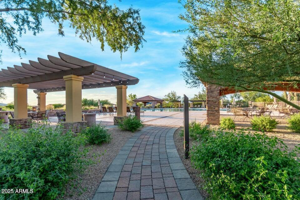 2066 N CANELO HILLS