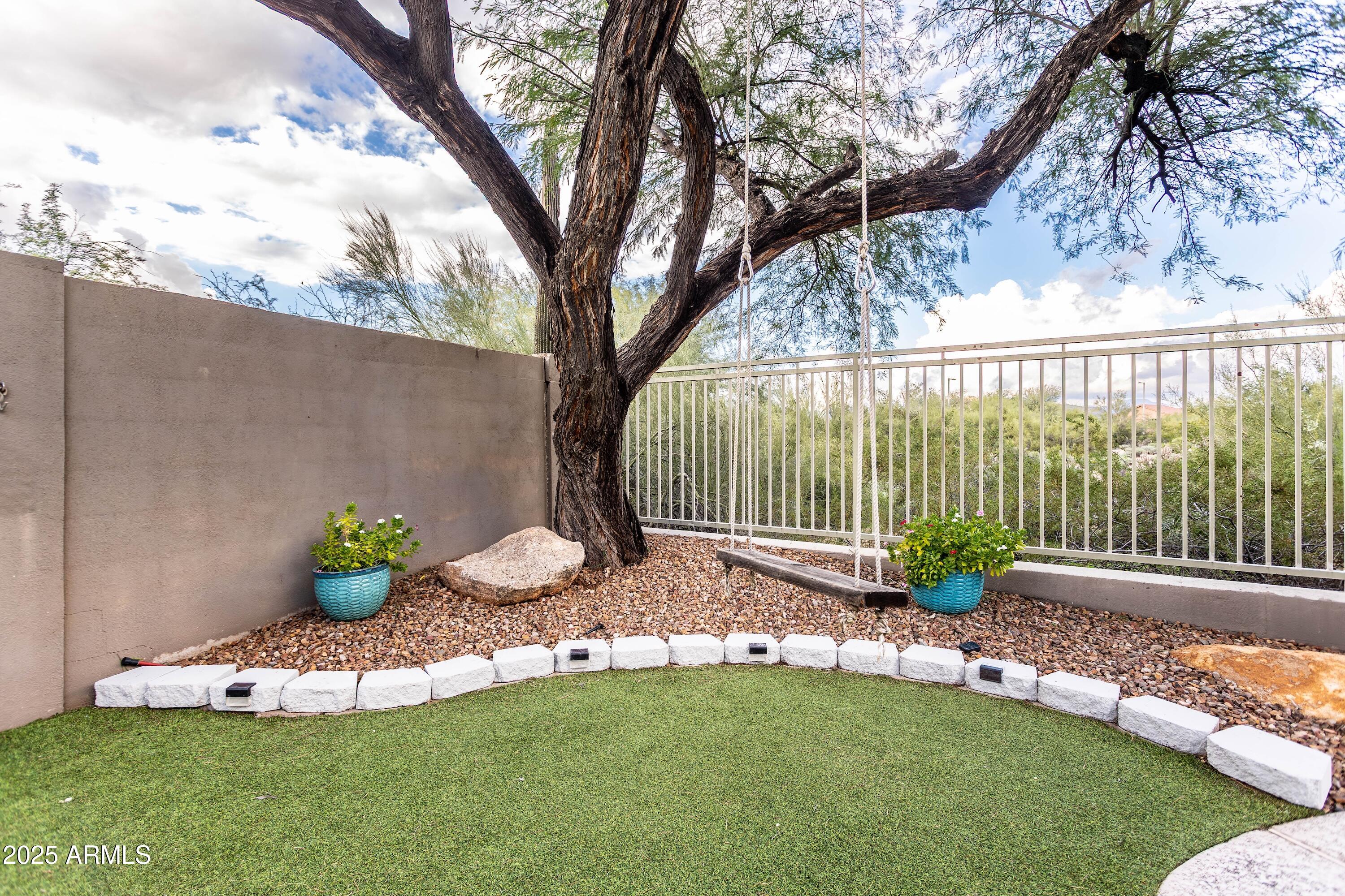 4350 E SMOKEHOUSE Trail