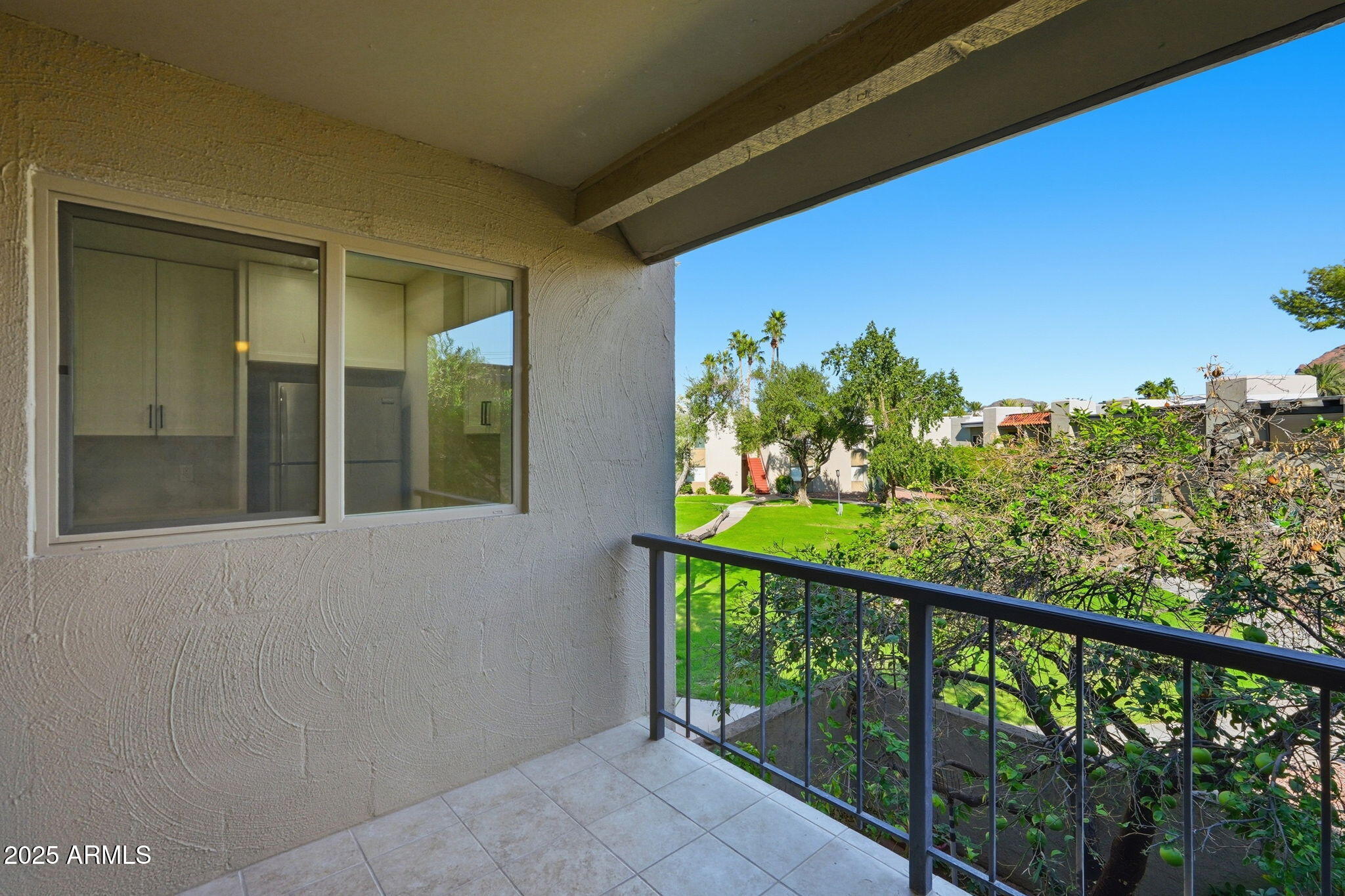 4201 E Camelback Road 74