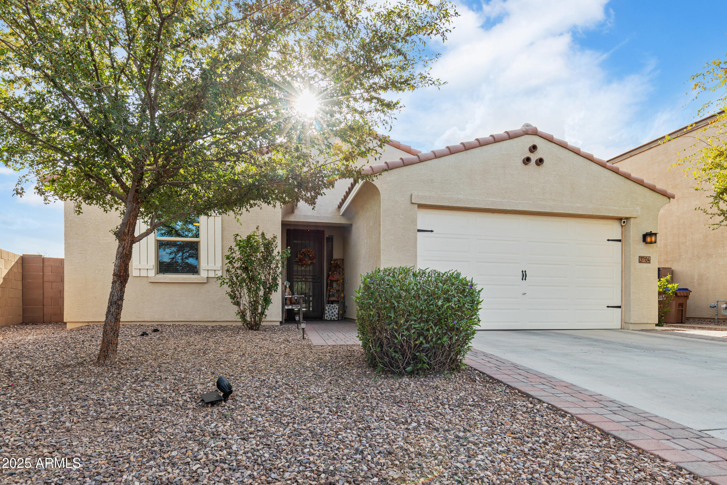 37104 N BIG BEND Road