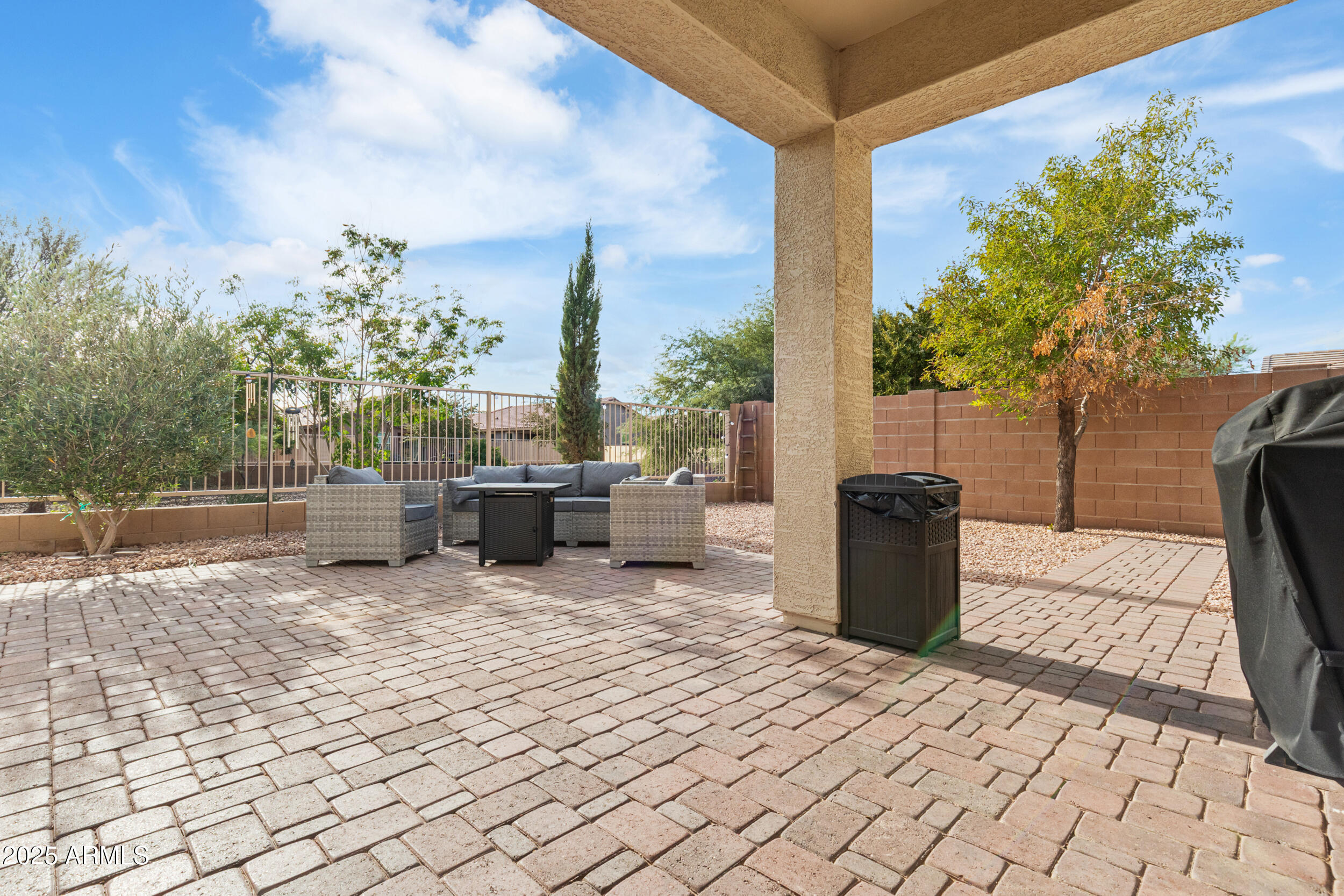 37104 N BIG BEND Road