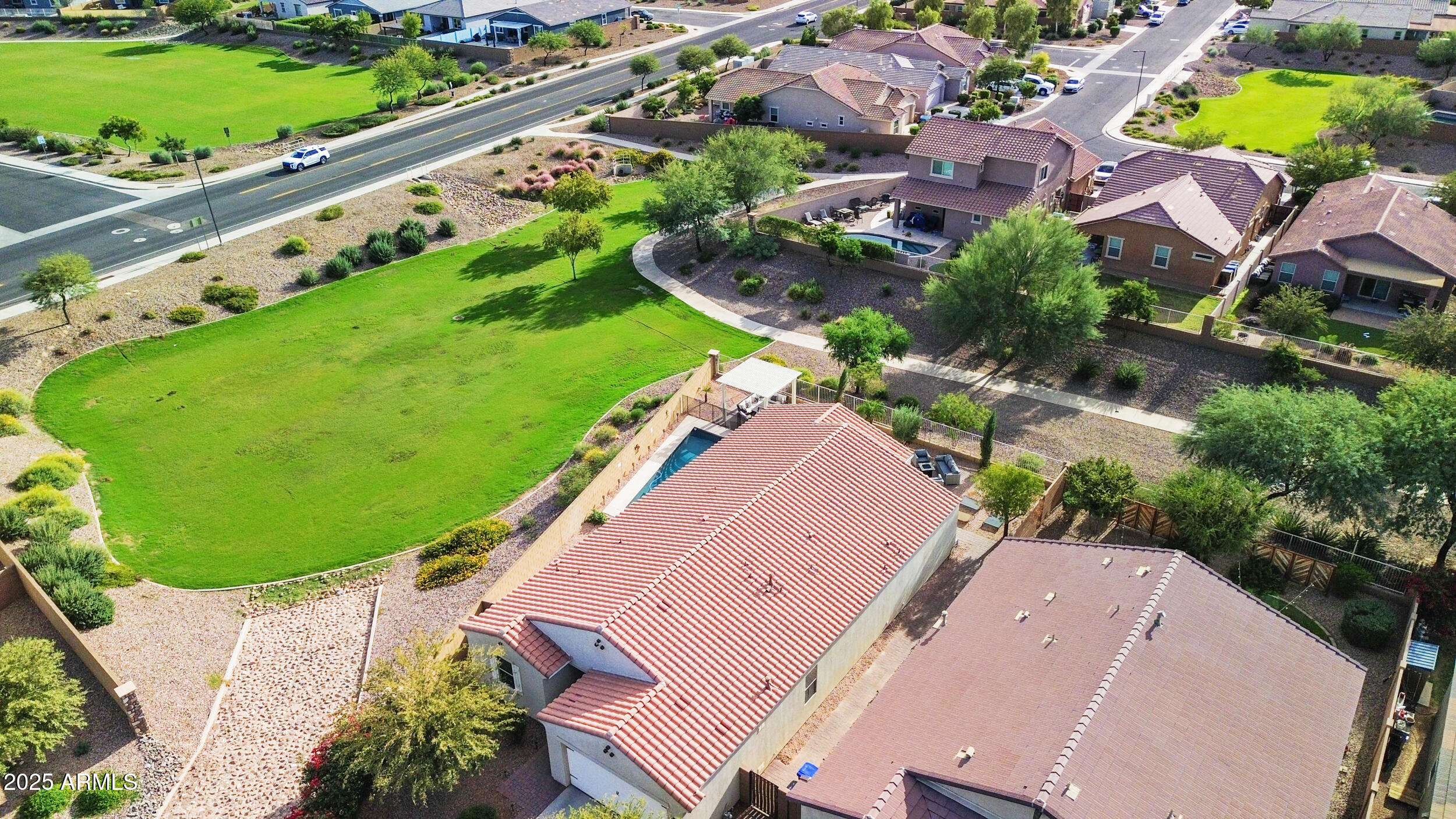 37104 N BIG BEND Road