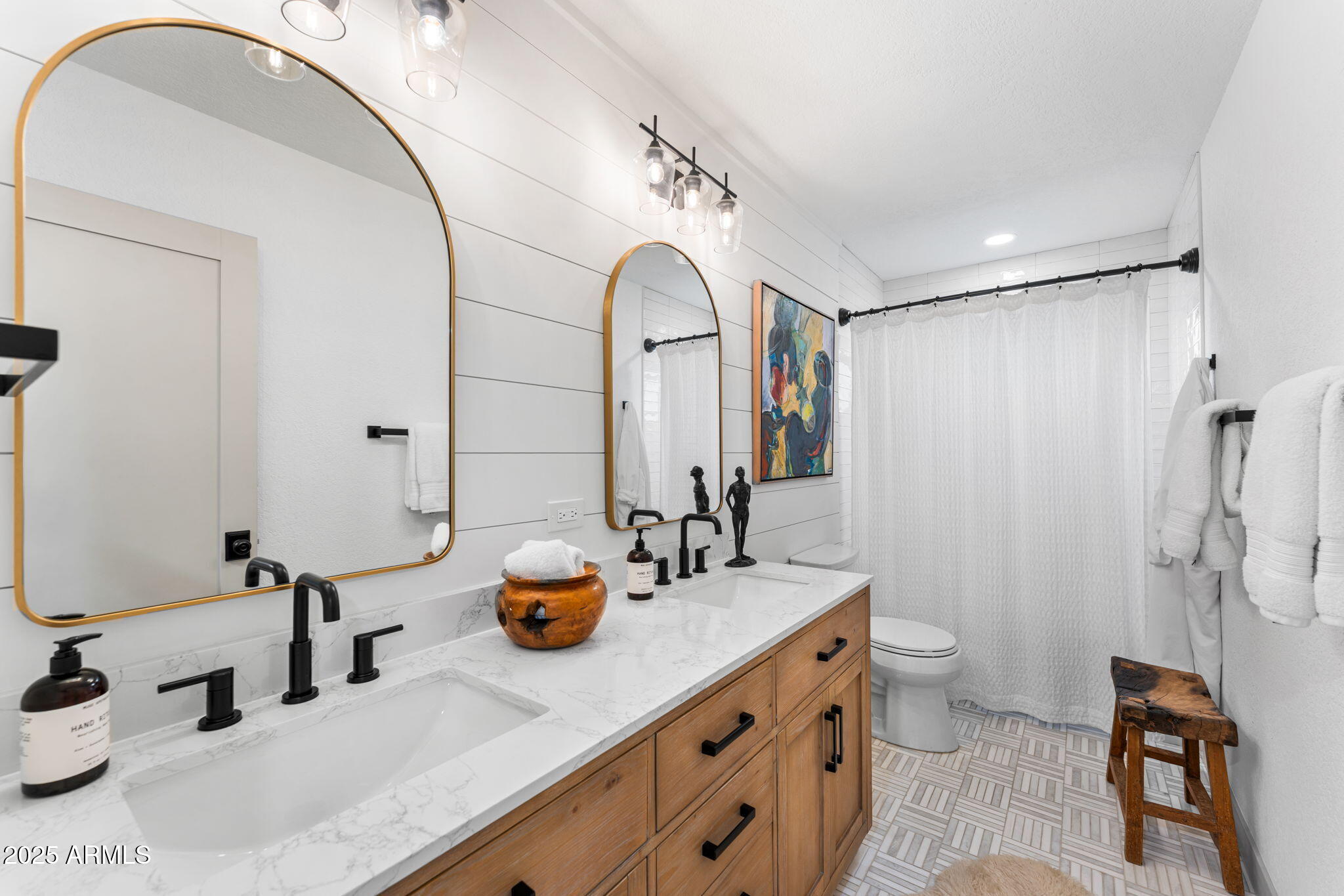 8113 E MORGAN Trail