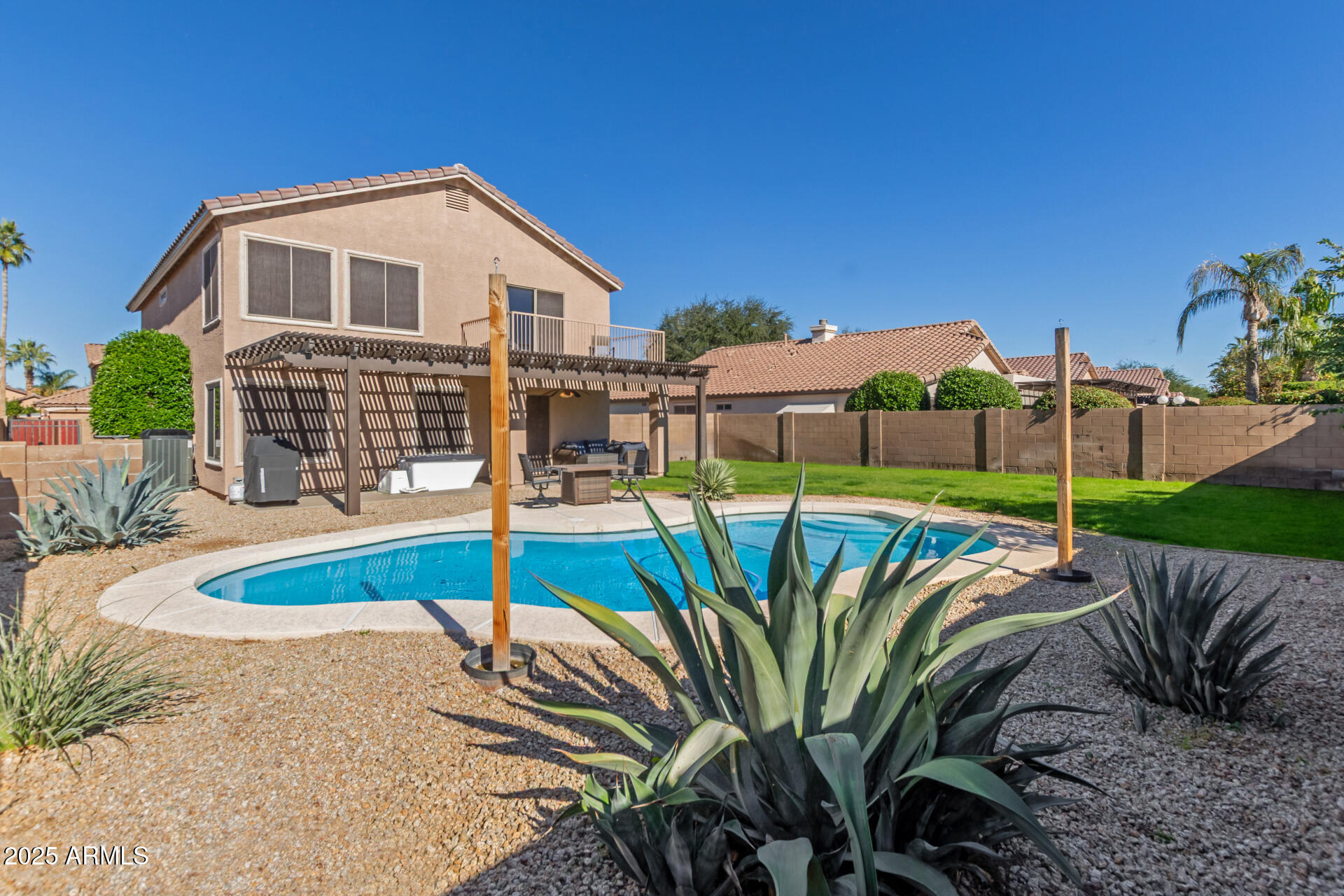 7477 W FIREBIRD Drive