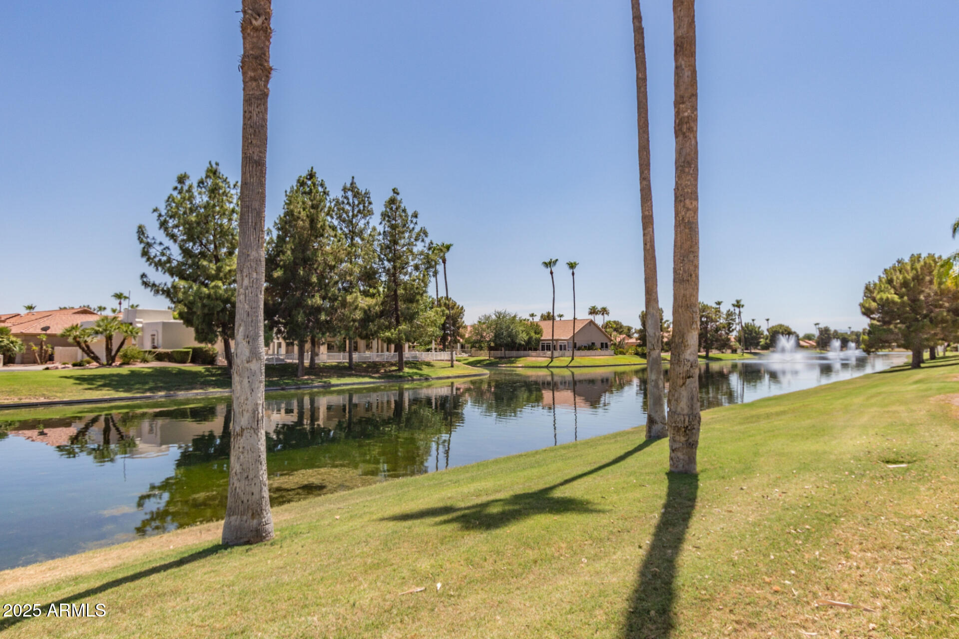 5733 S AMBERWOOD Drive