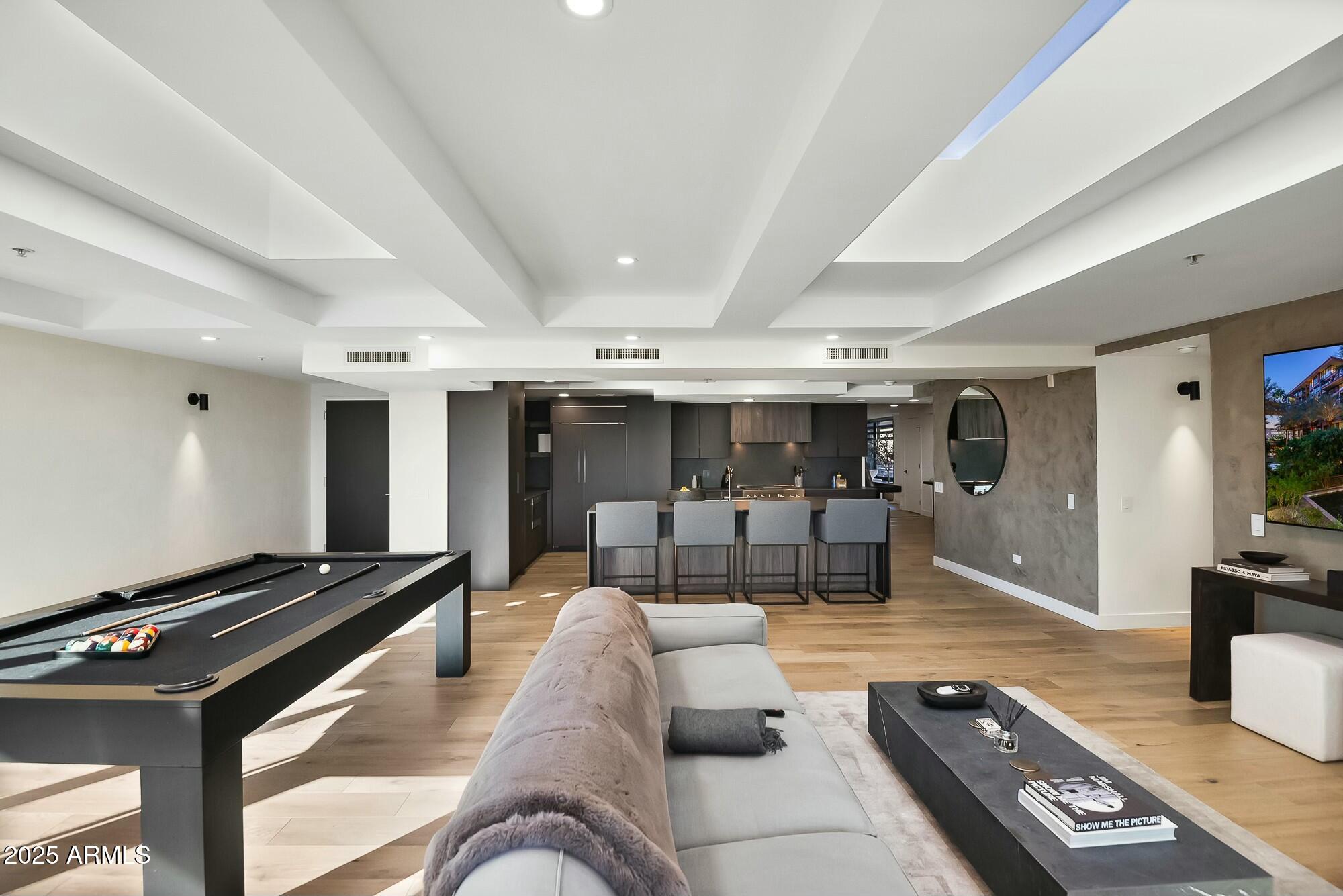 7147 E RANCHO VISTA Drive 6011