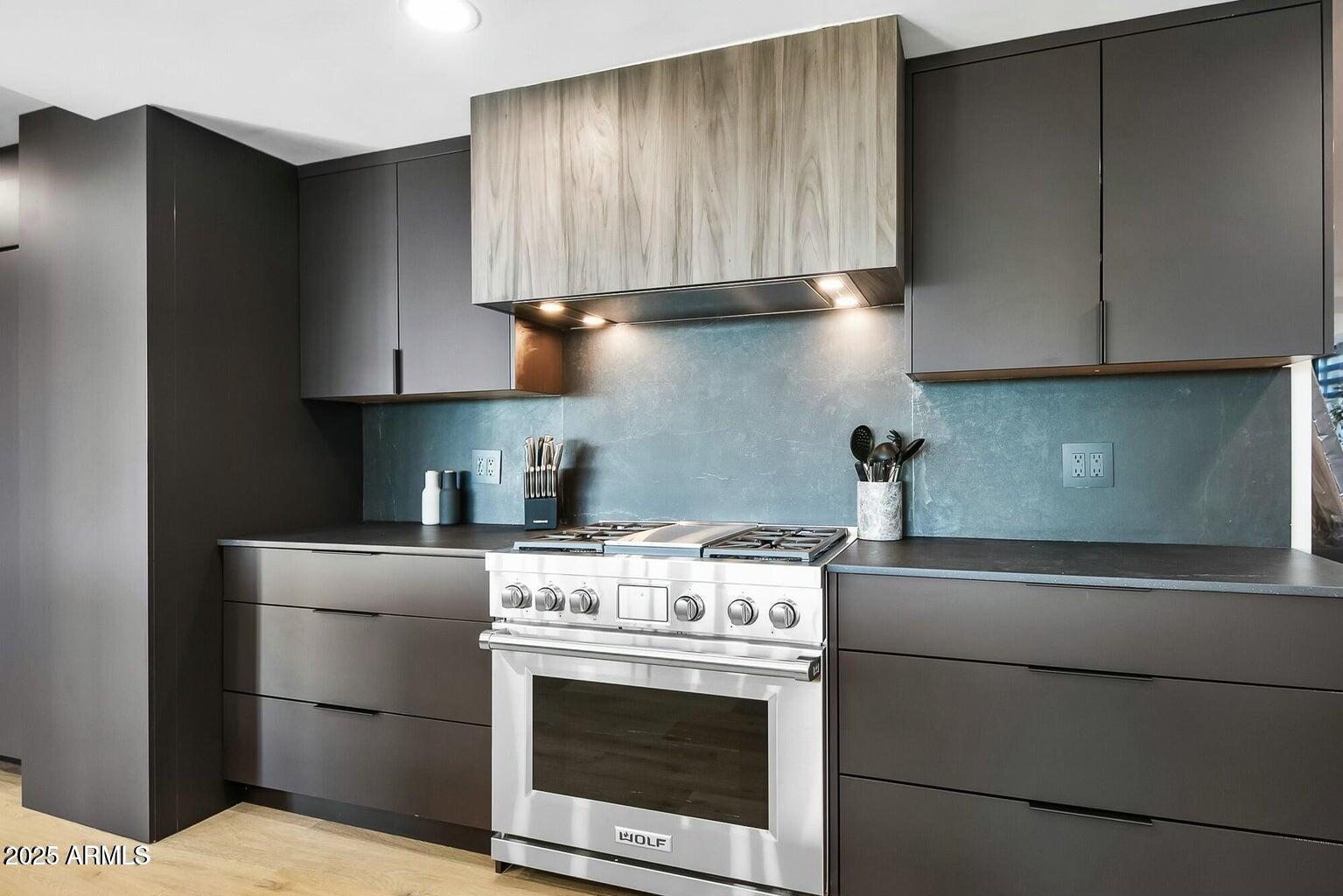7147 E RANCHO VISTA Drive 6011