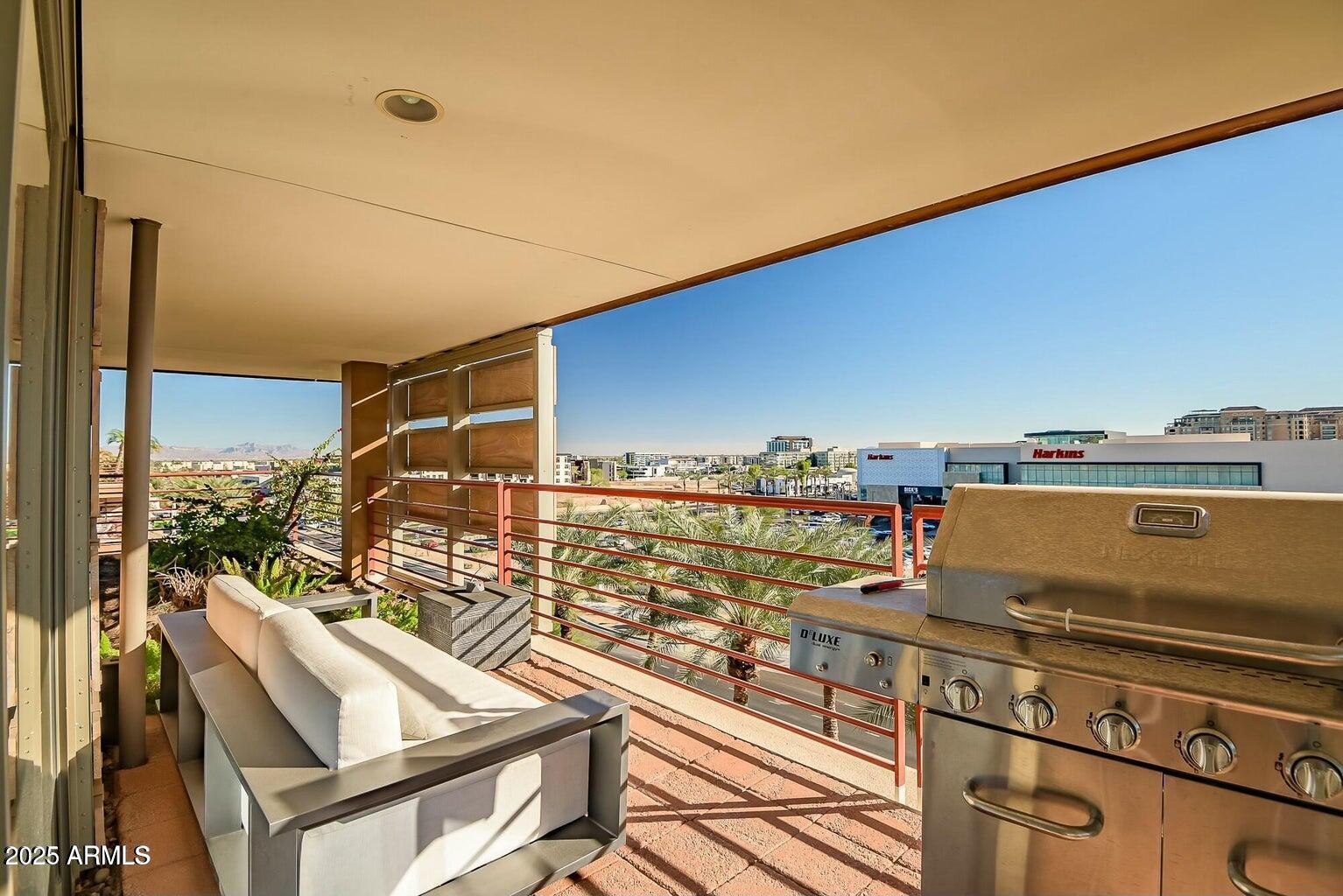 7147 E RANCHO VISTA Drive 6011