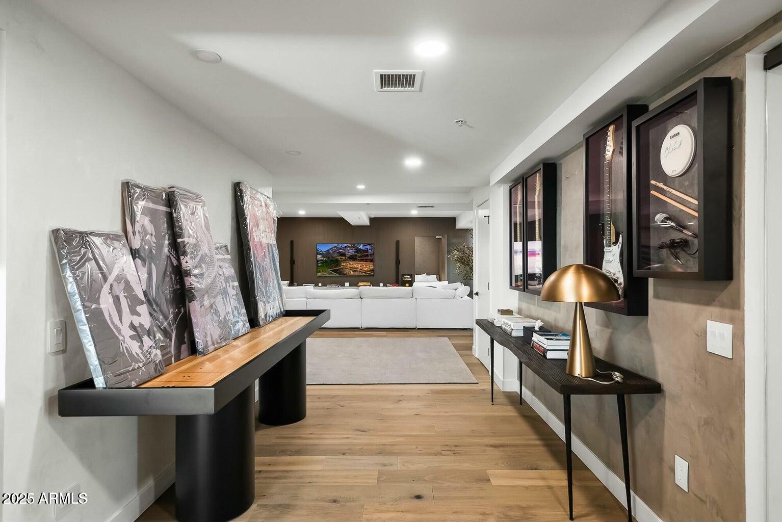 7147 E RANCHO VISTA Drive 6011