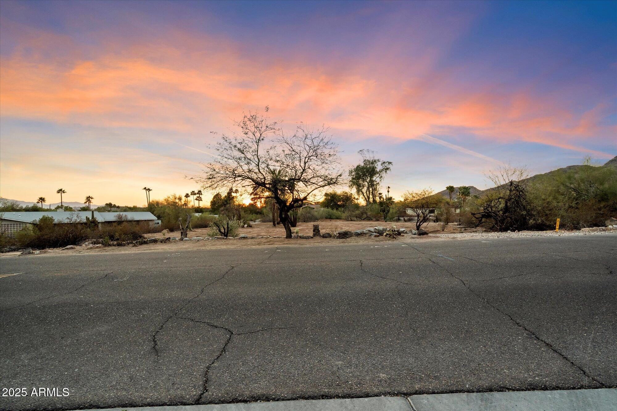 6218 N PALO CRISTI Road 10