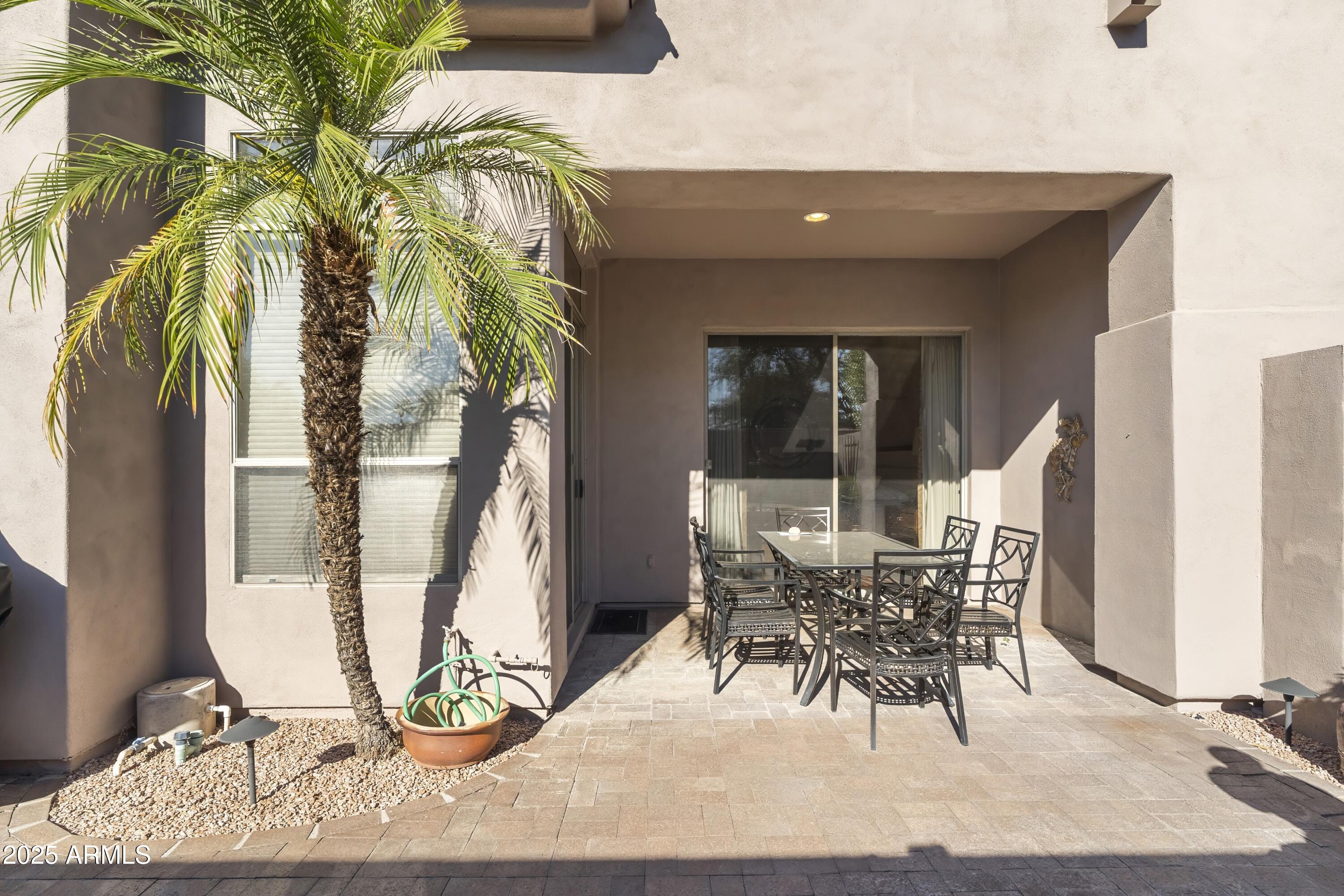 7267 E Vaquero Drive