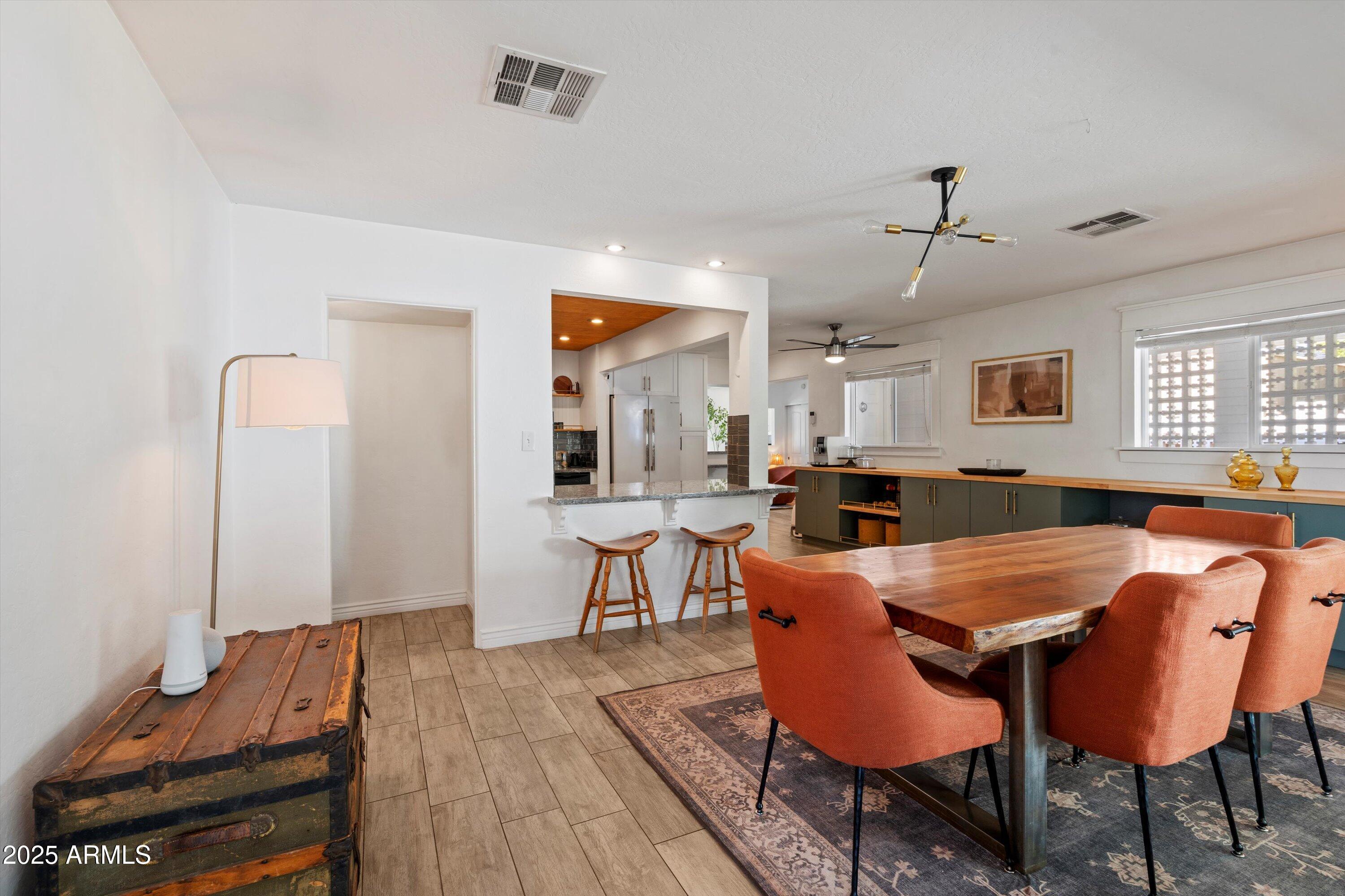 3324 N 25TH Street