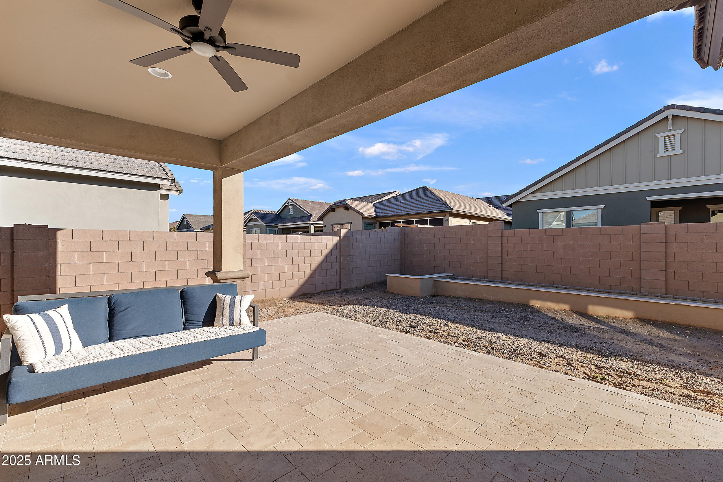 23065 E CARRIAGE Way