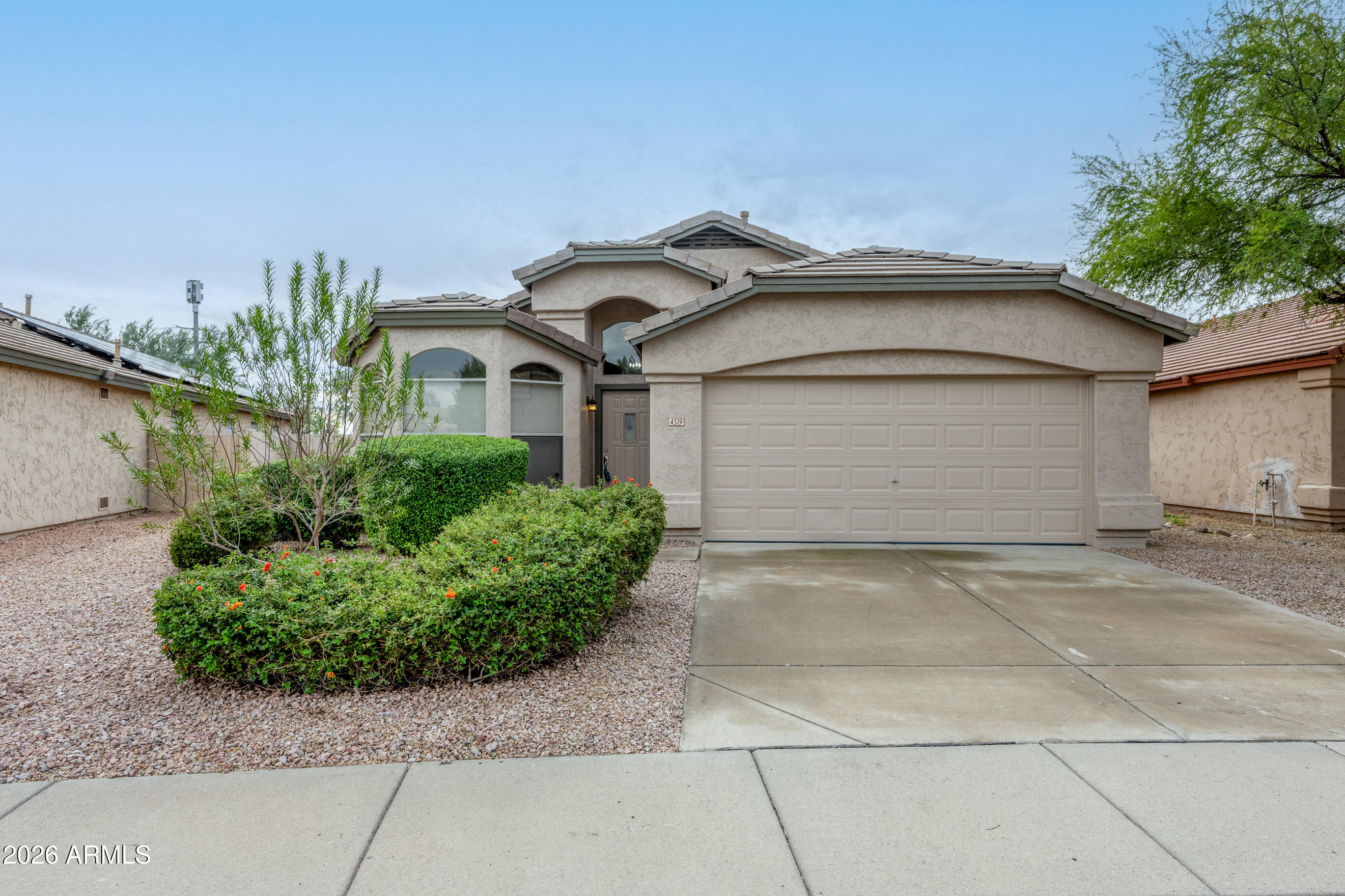 4519 E LONE CACTUS Drive