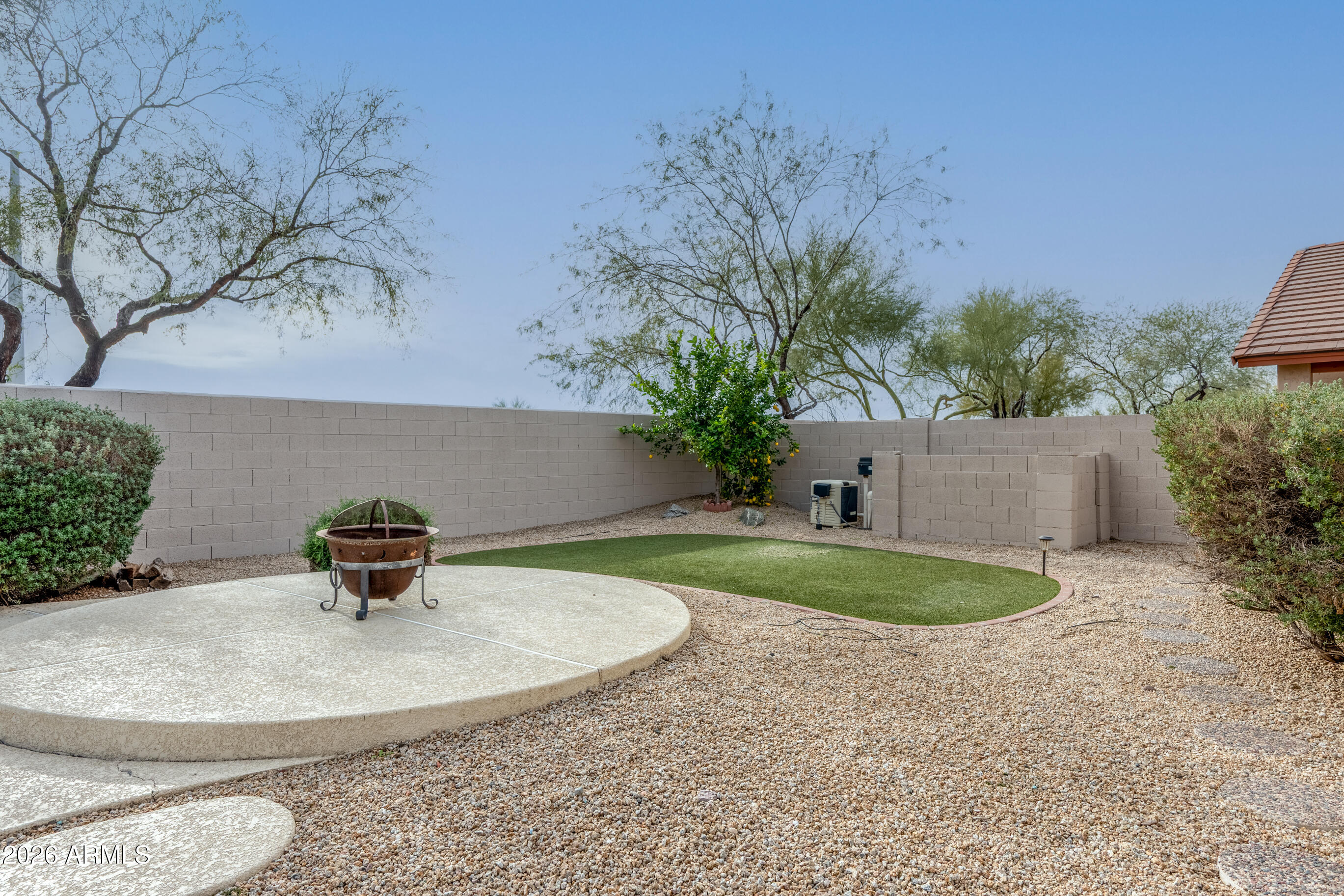 4519 E LONE CACTUS Drive