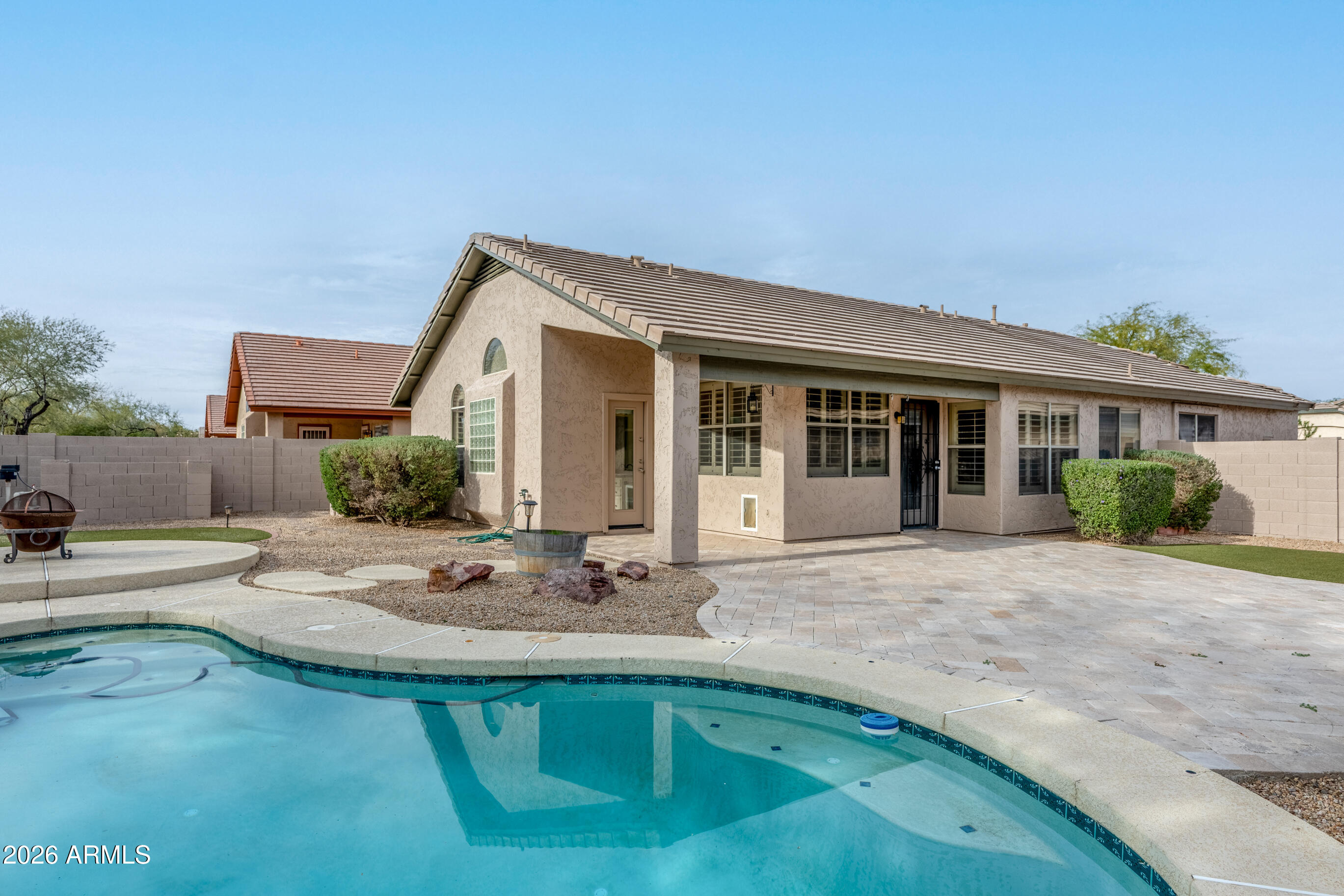 4519 E LONE CACTUS Drive