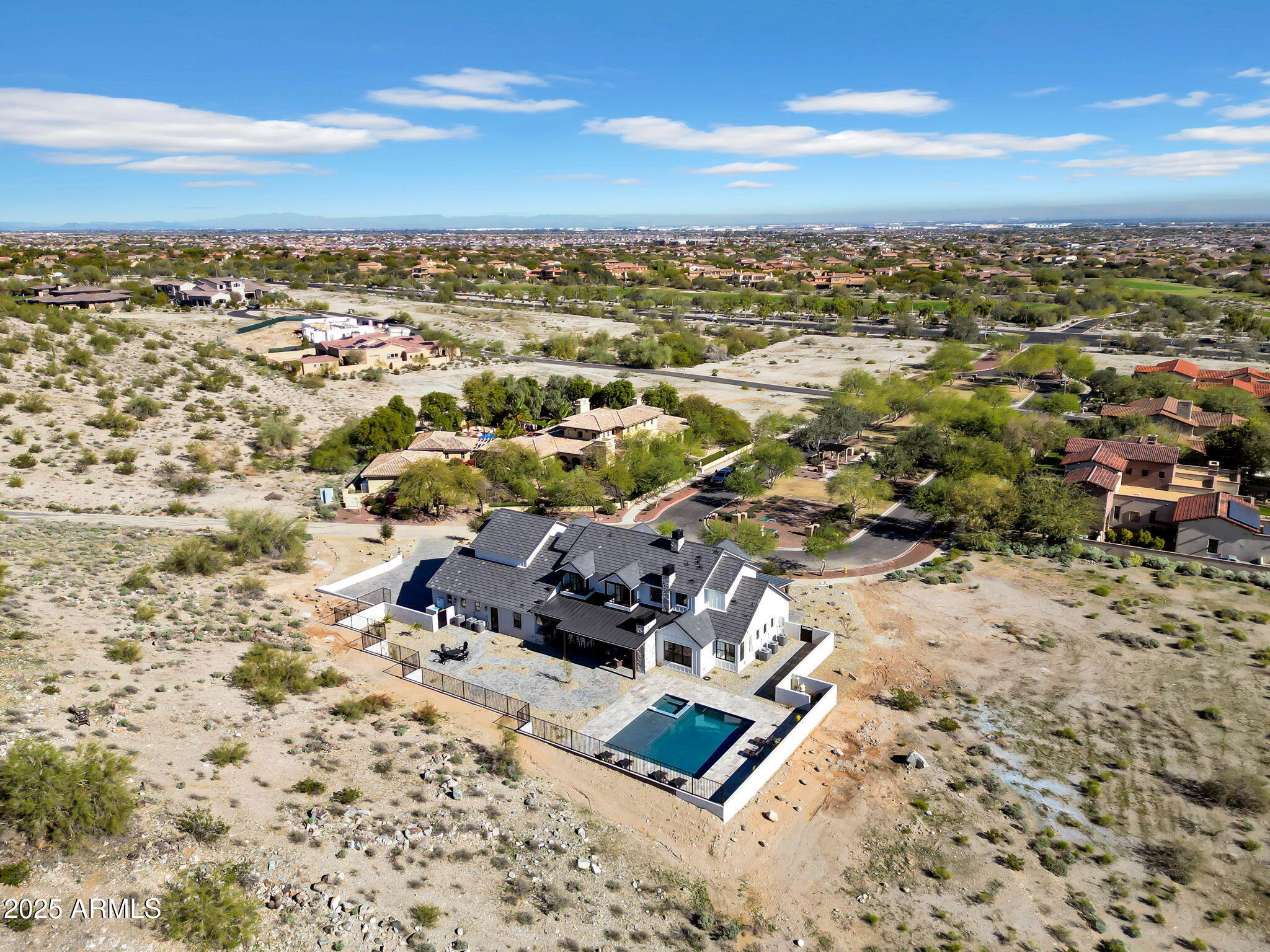 21071 W CANYON Drive