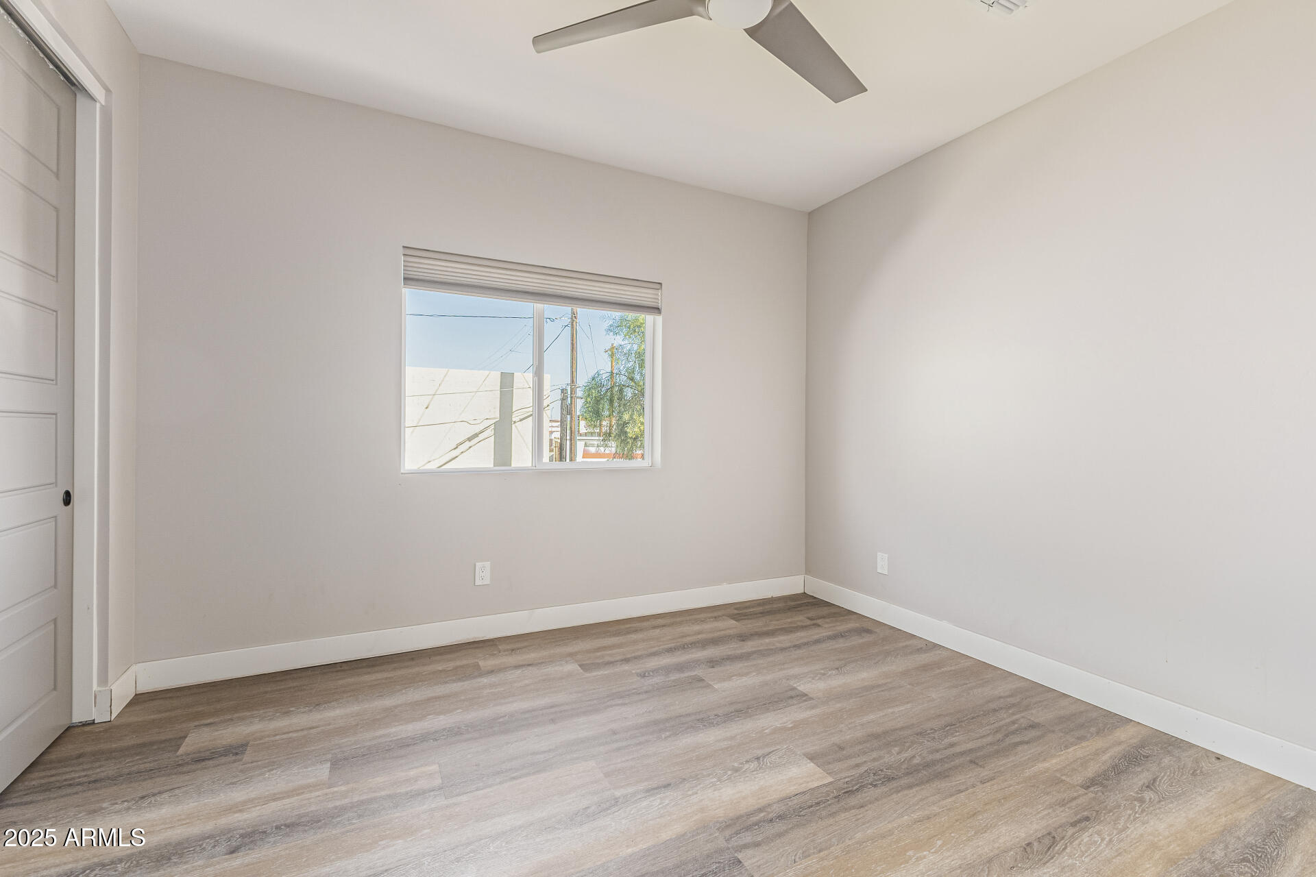 2315 E PINCHOT Avenue 113