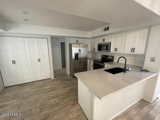 4602 E ANGELA Drive