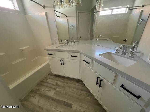 4602 E ANGELA Drive