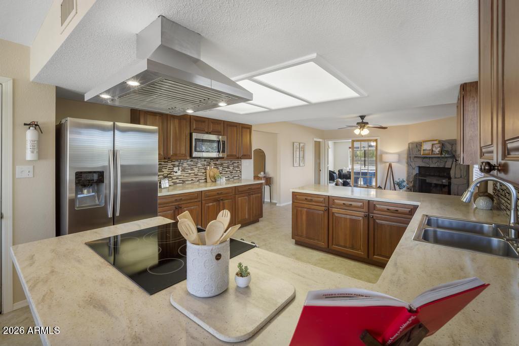4244 E ASHLER HILLS Drive