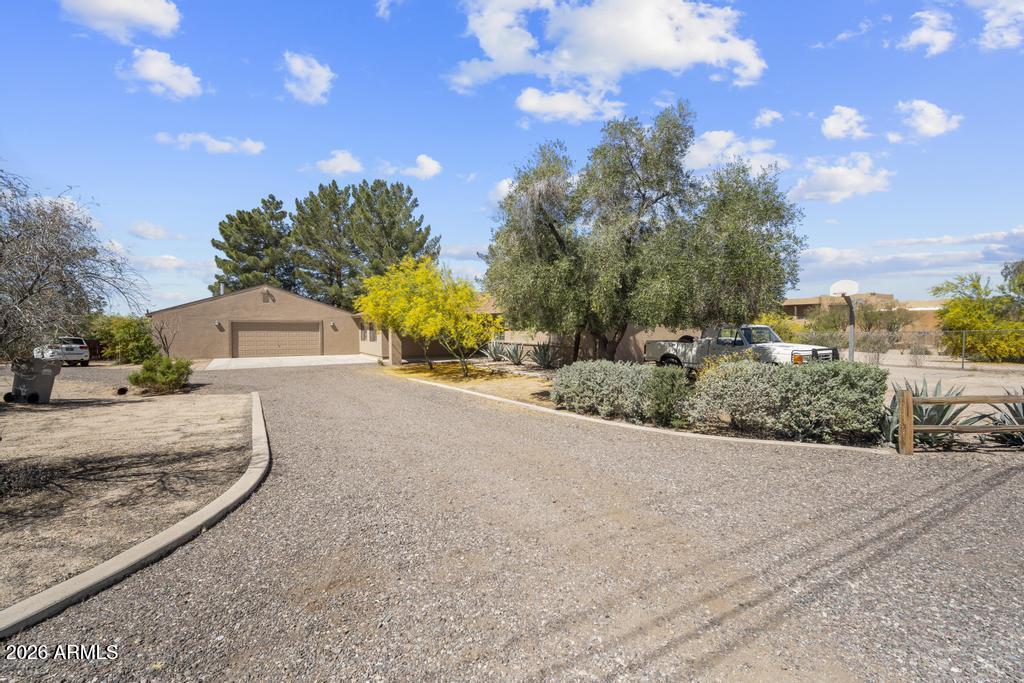 4244 E ASHLER HILLS Drive