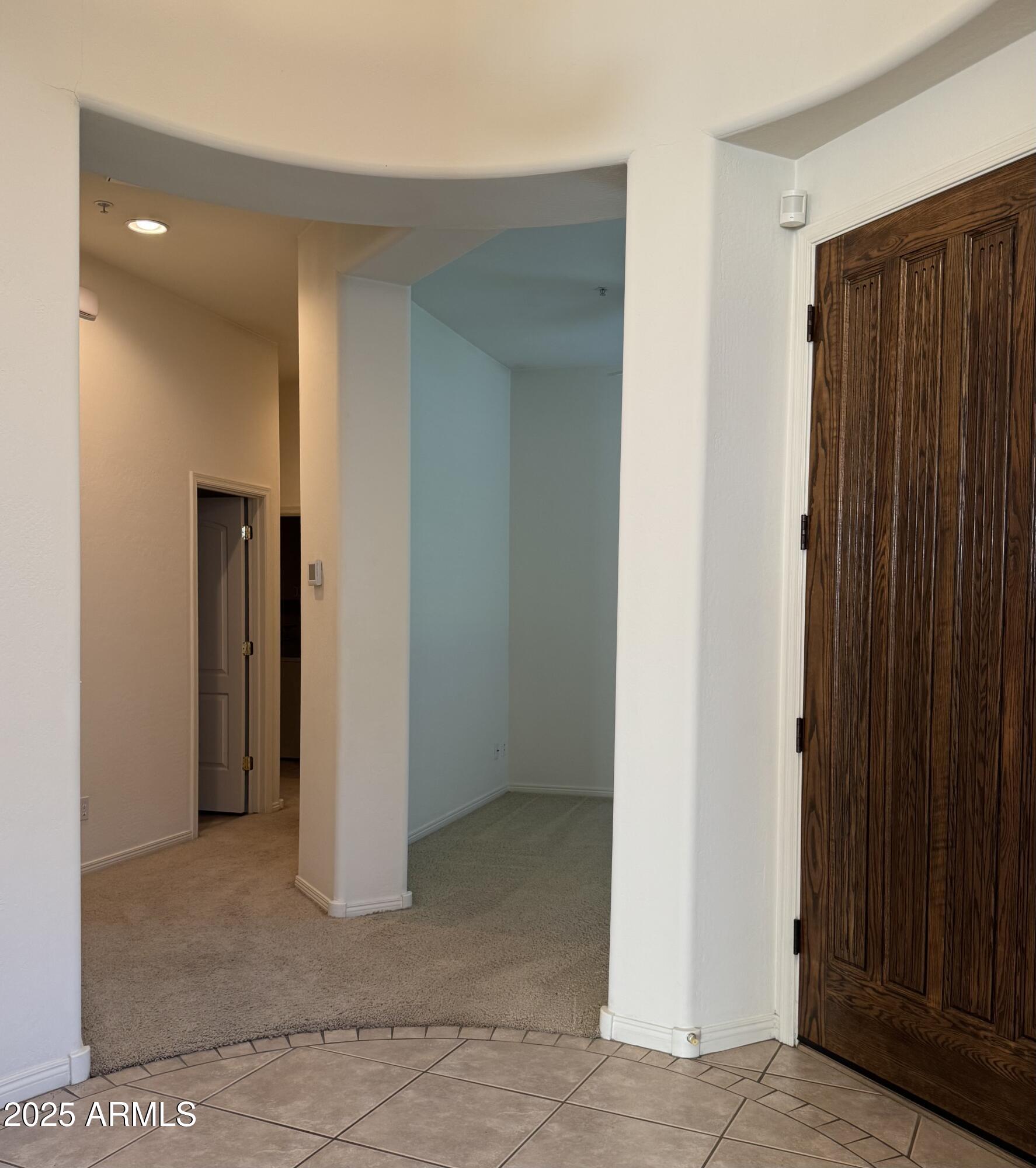 7307 E VAQUERO Drive