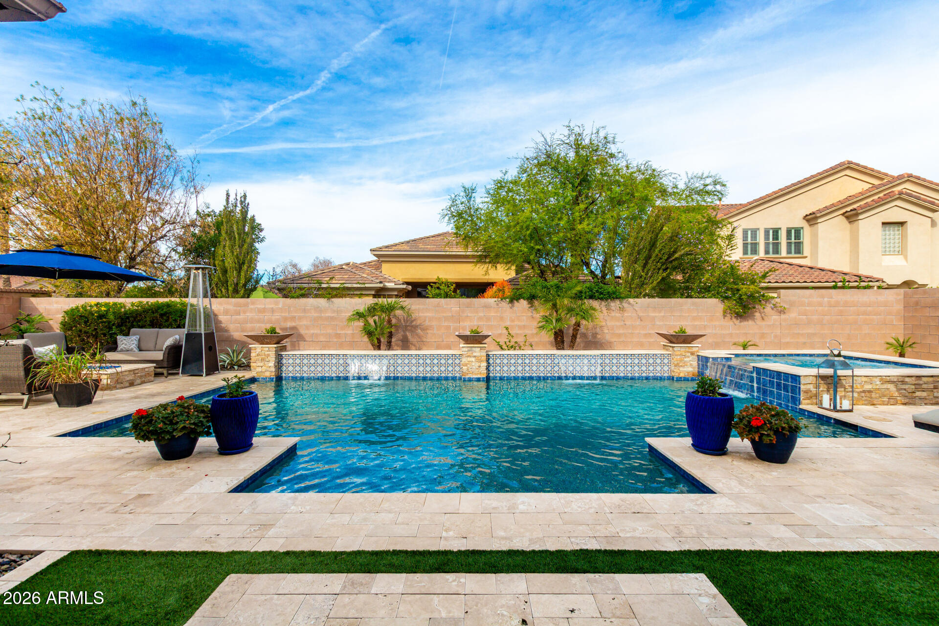 150 W TONTO Drive