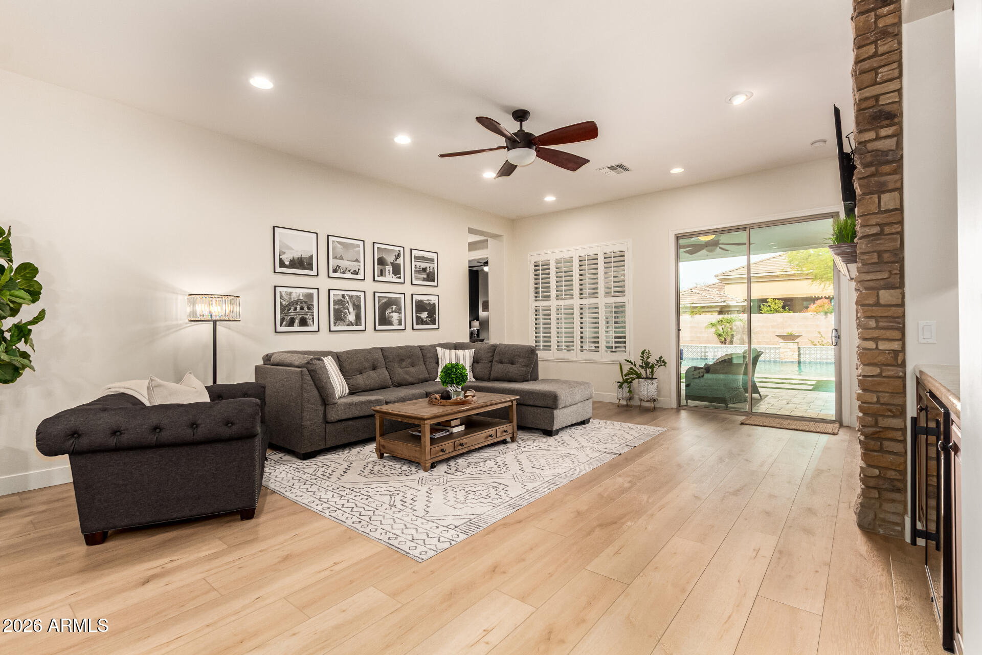 150 W TONTO Drive