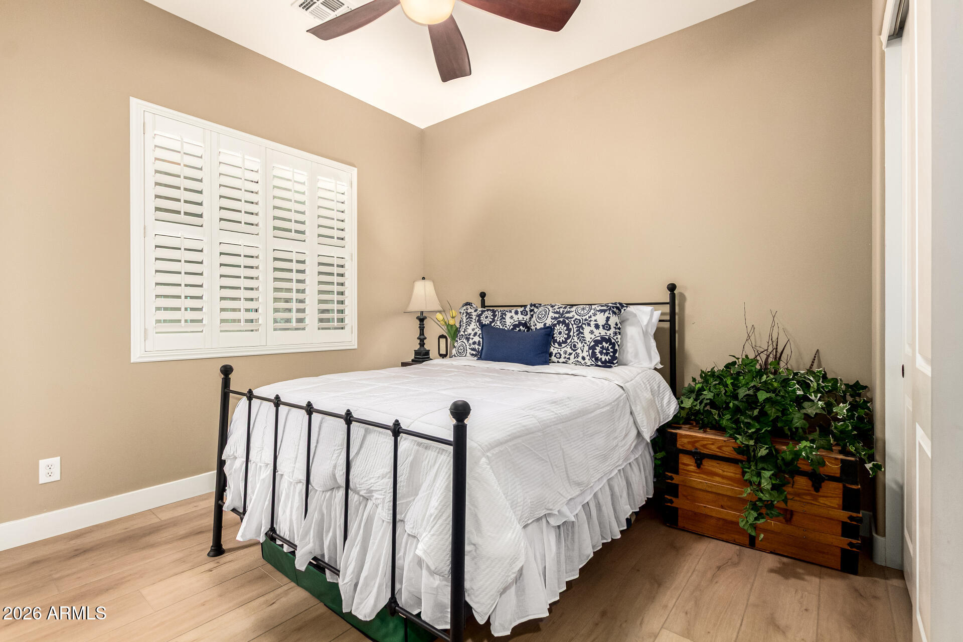 150 W TONTO Drive