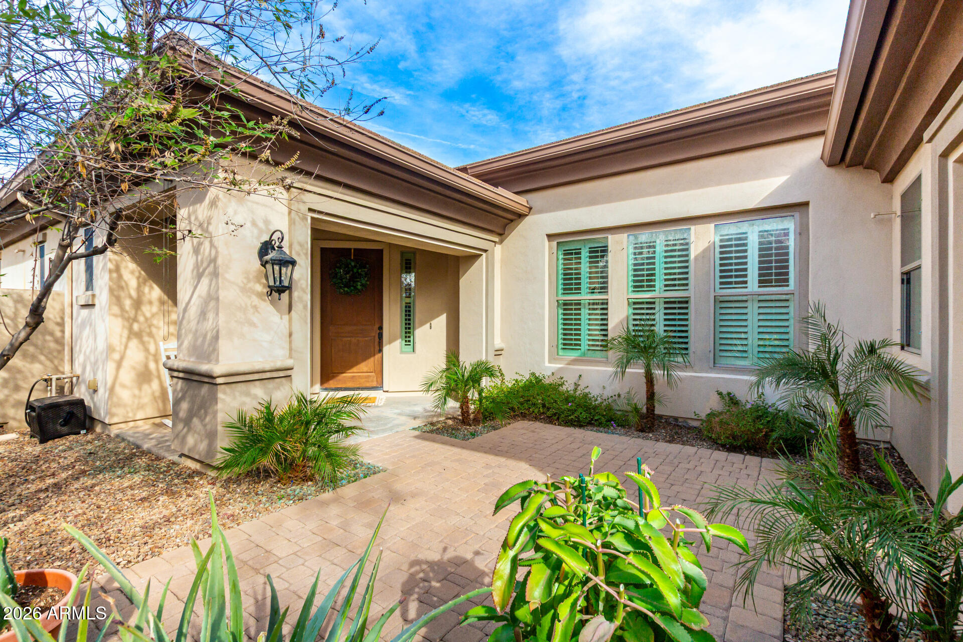 150 W TONTO Drive